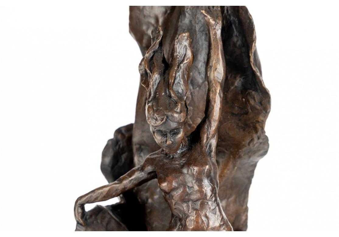 James Gabbert ( Amerikaner, geb. 1952) Bronze einer Frau, „Dusk“, signiert im Angebot 1