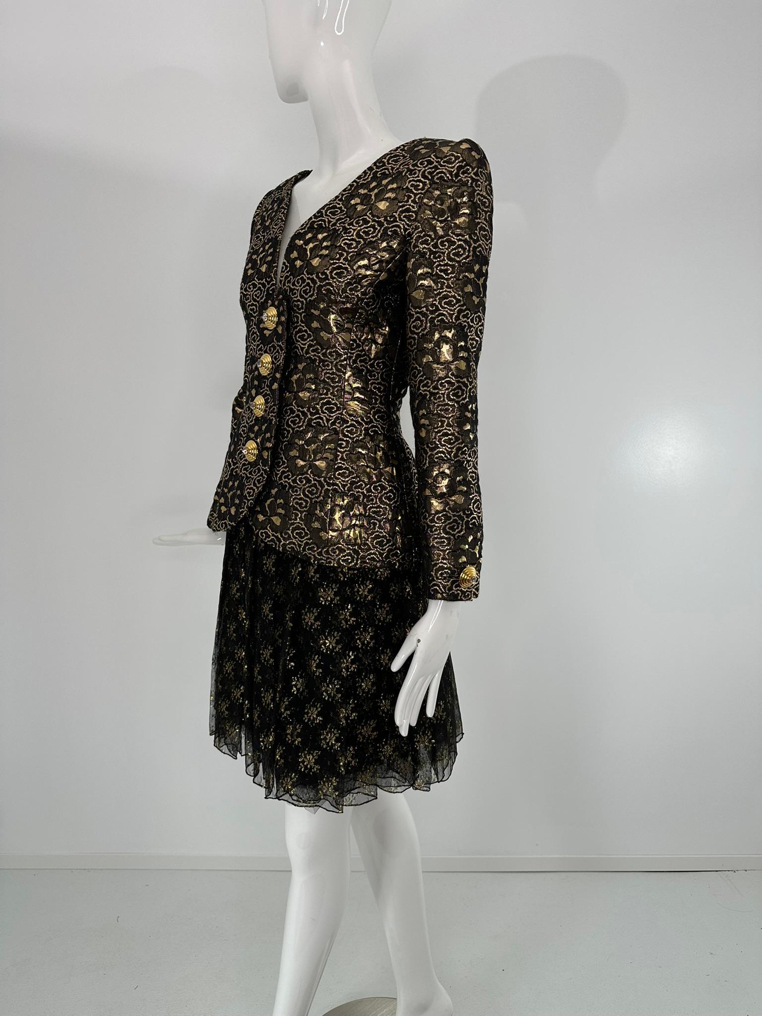 James Galanos Ensemble veste en brocart noir et or et jupe en mousseline noire et soie or en vente 3