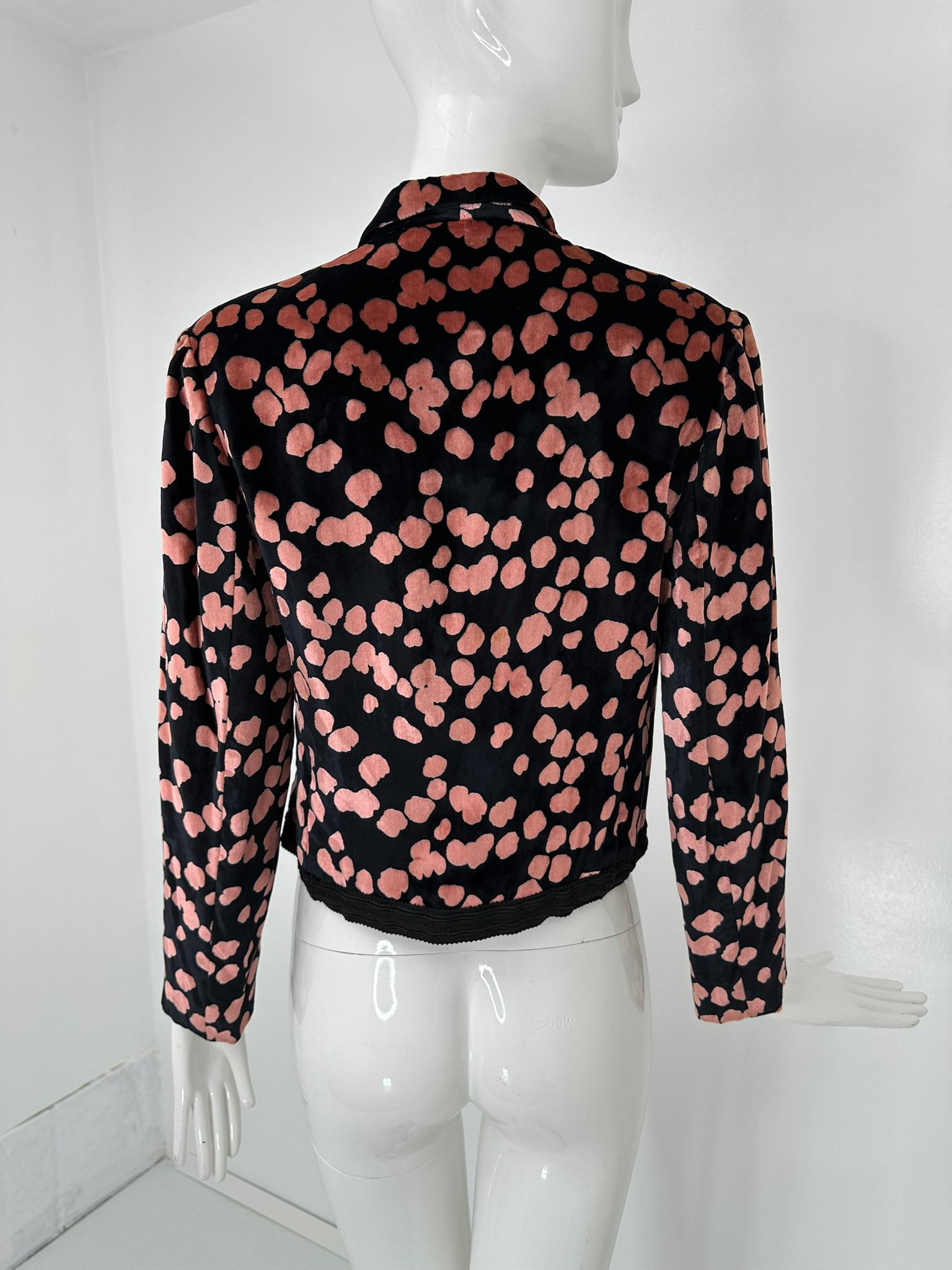 James Galanos Black & Pink Silk Velvet Cropped Jacket Black Braid Trim & Pockets (Veste courte en velours de soie noir et rose) en vente 3