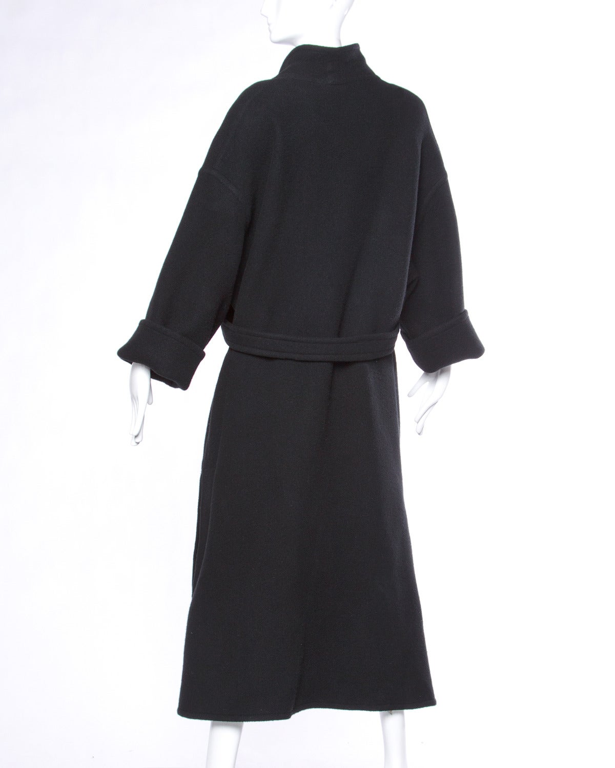 James Galanos for Neiman Marcus Unusual Black Wool/ Cashmere Vintage Coat For Sale 4