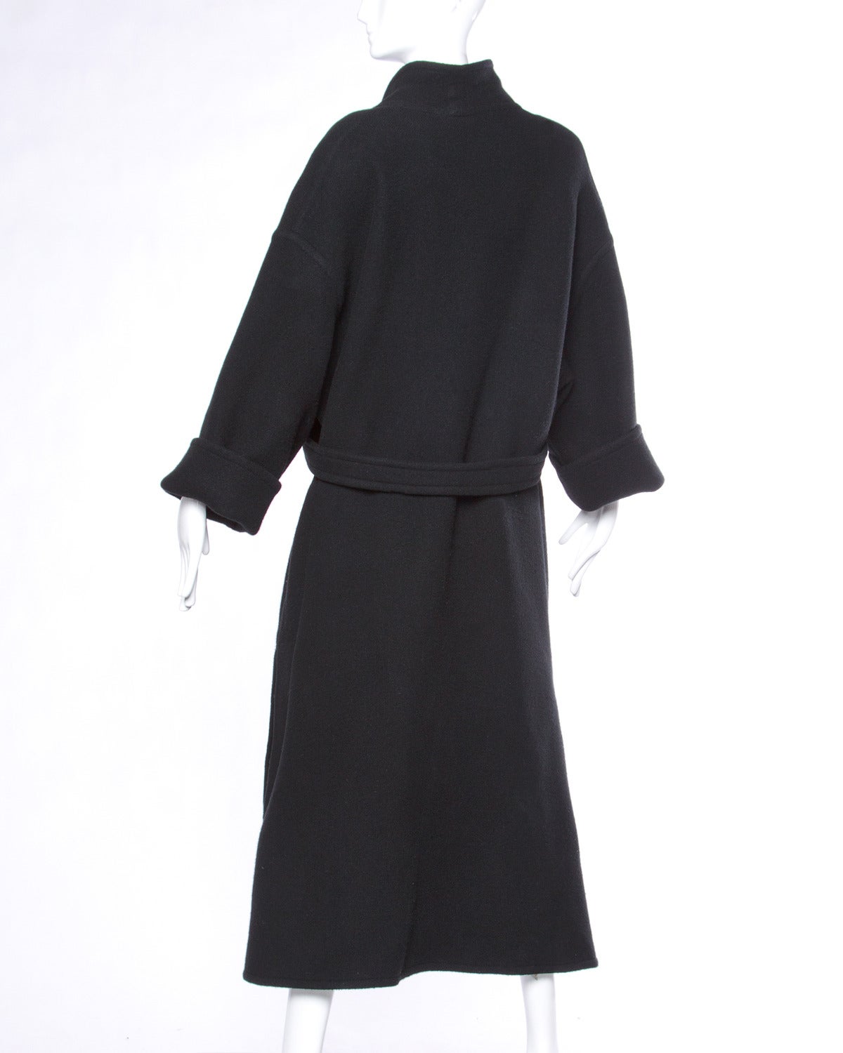 James Galanos for Neiman Marcus Unusual Black Wool/ Cashmere Vintage Coat For Sale 4