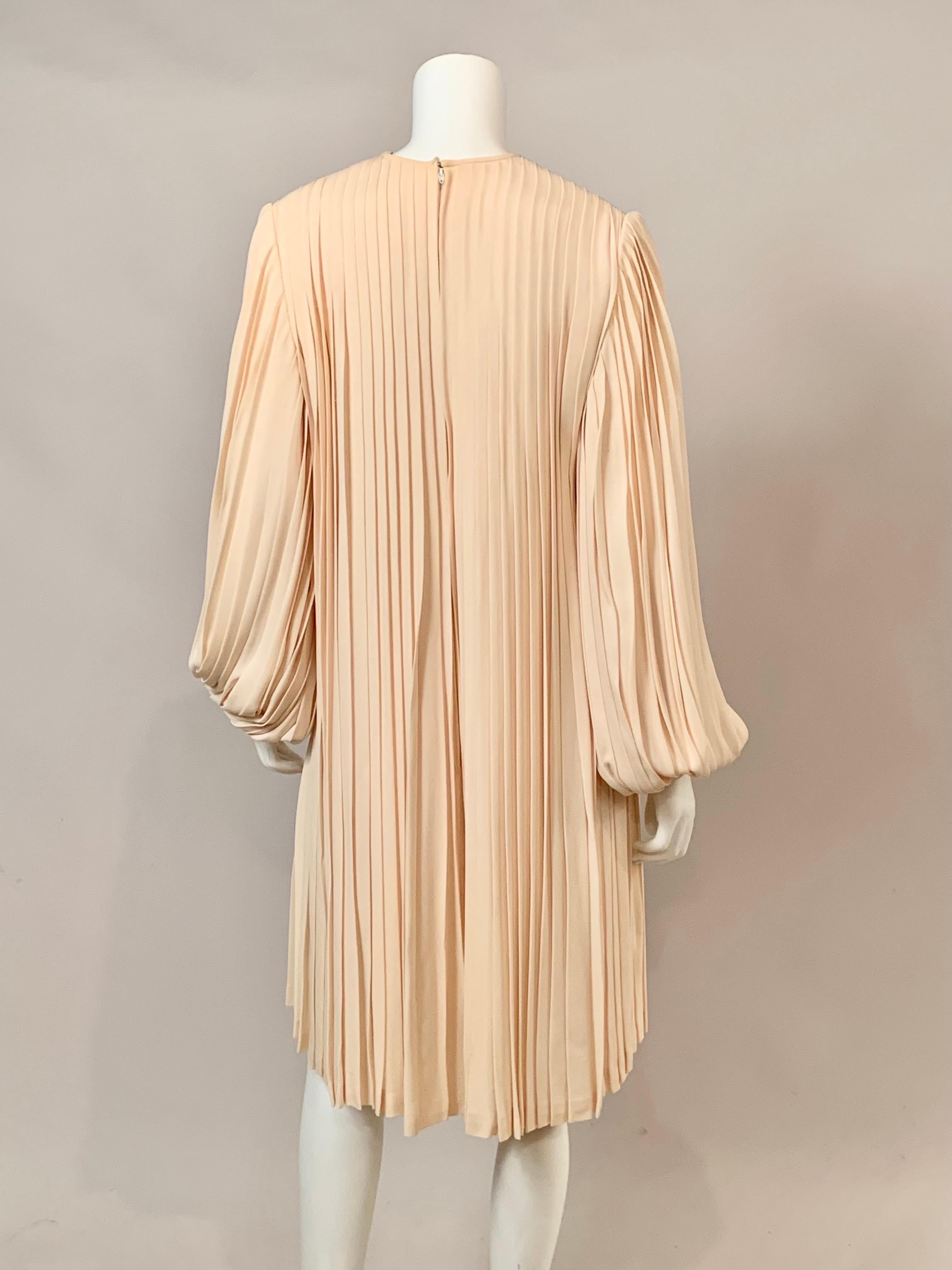 James Galanos Ivory Silk Crepe Pleated Evening Dress For Sale 1