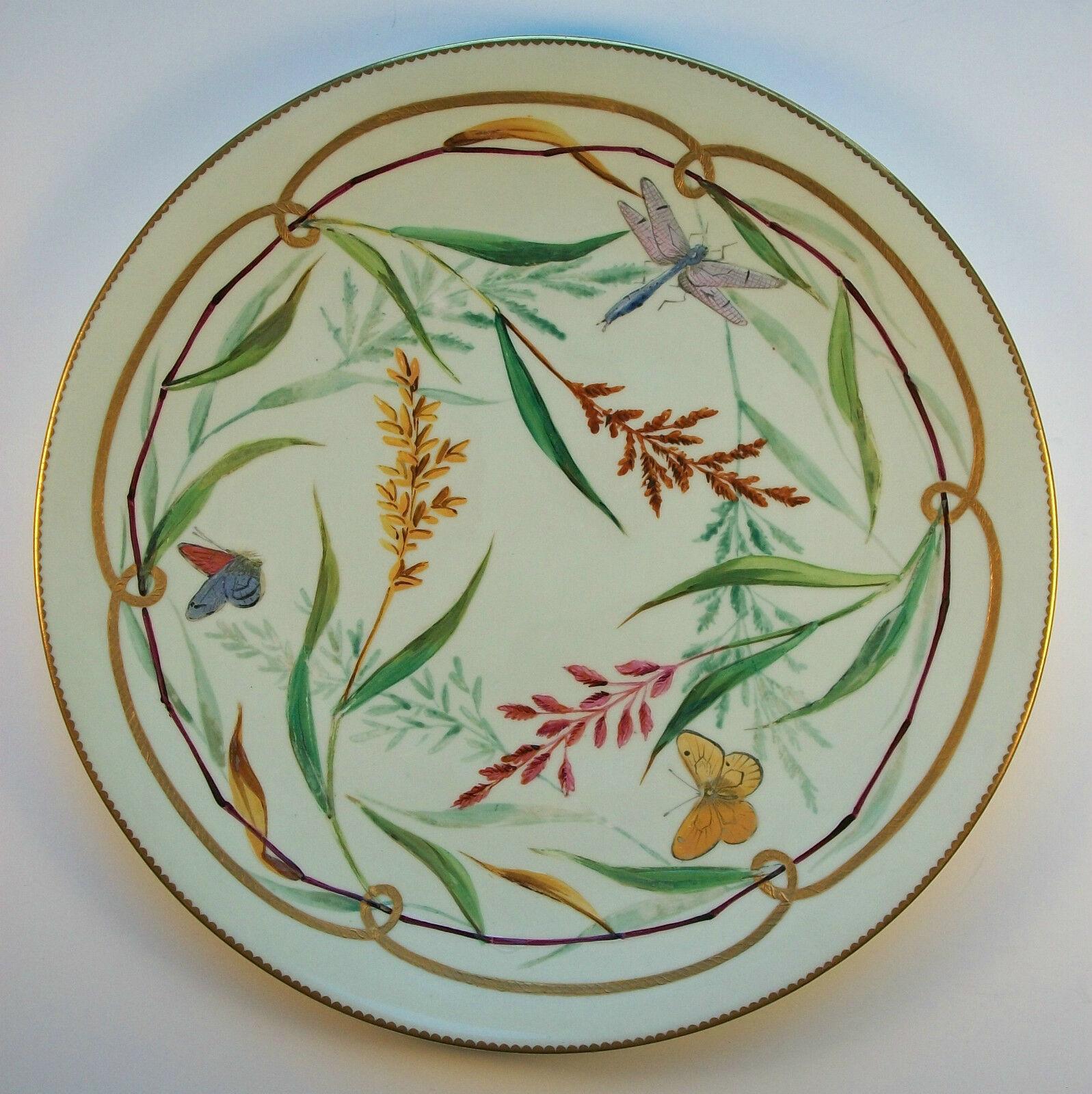 British James Green & Nephew, Porcelain Dessert Service with Butterflies, circa 1870