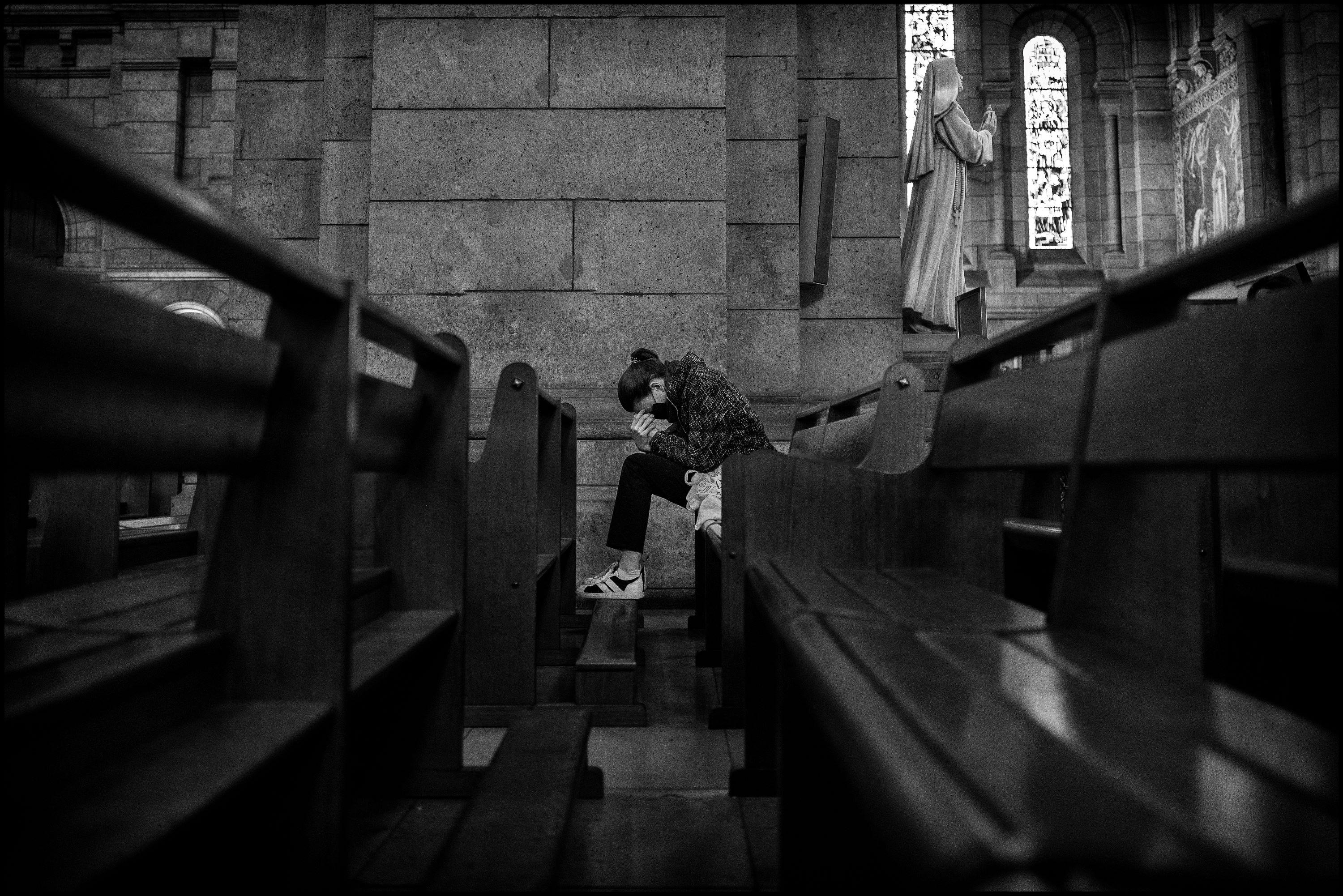 James Hayman Black and White Photograph - Prayer, Paris, 2021 (framed)