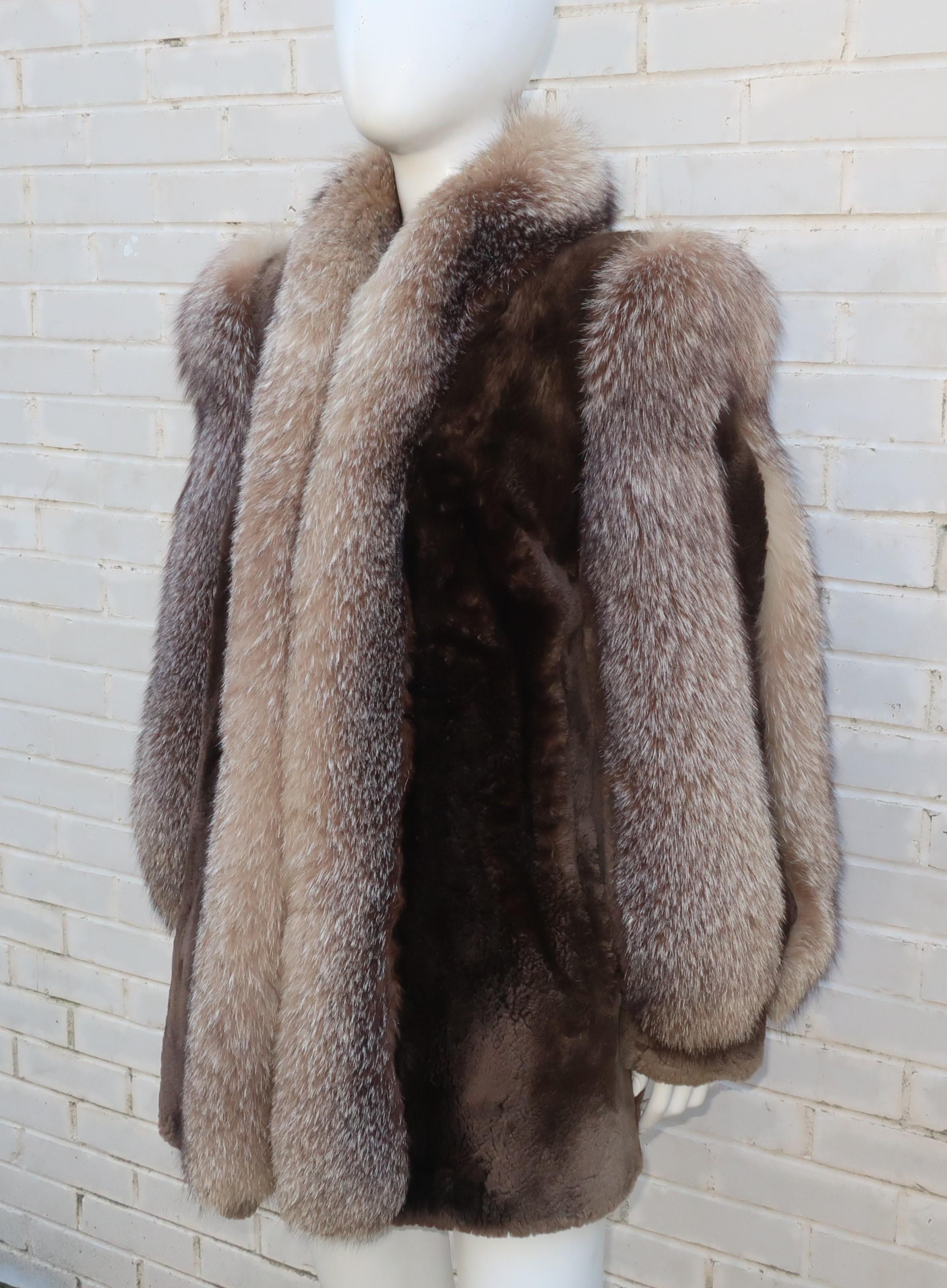 James Hirsch Brown Sheared Beaver & Coyote Fur Jacket Coat, 1980's In Good Condition In Atlanta, GA