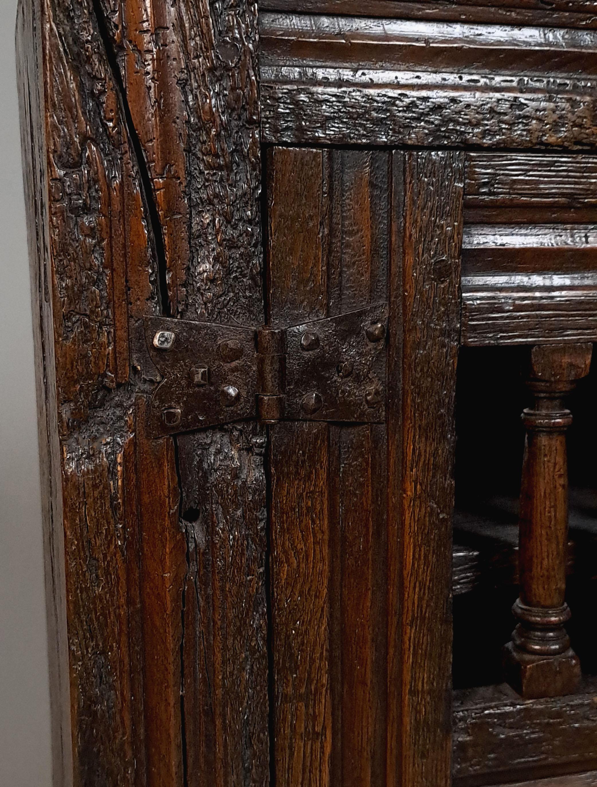 James I Oak Mural Livery Cupboard on Stand c. 1620 For Sale 2