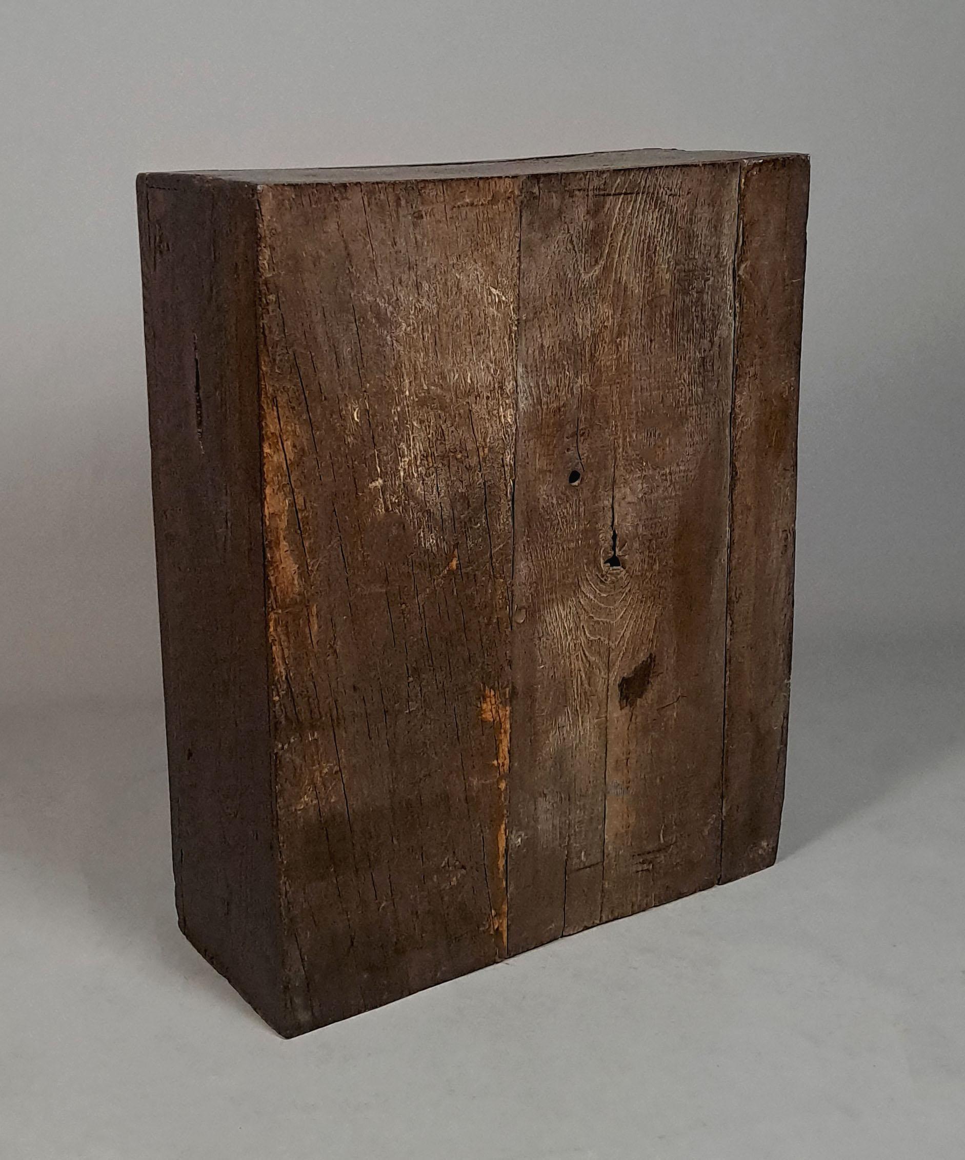 James I Oak Mural Livery Cupboard on Stand c. 1620 For Sale 4