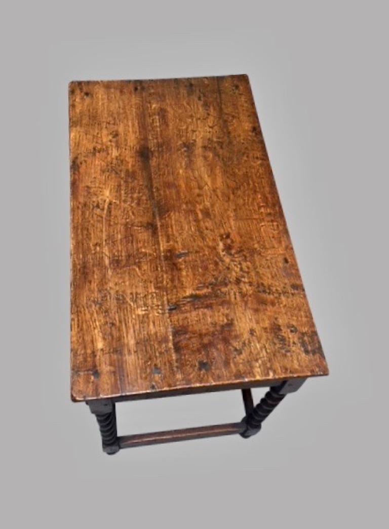 James II English Oak Side Table with Drawer 7