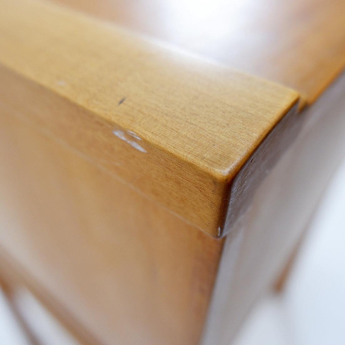 Mueble James Krenov con juego de Cubiertos 