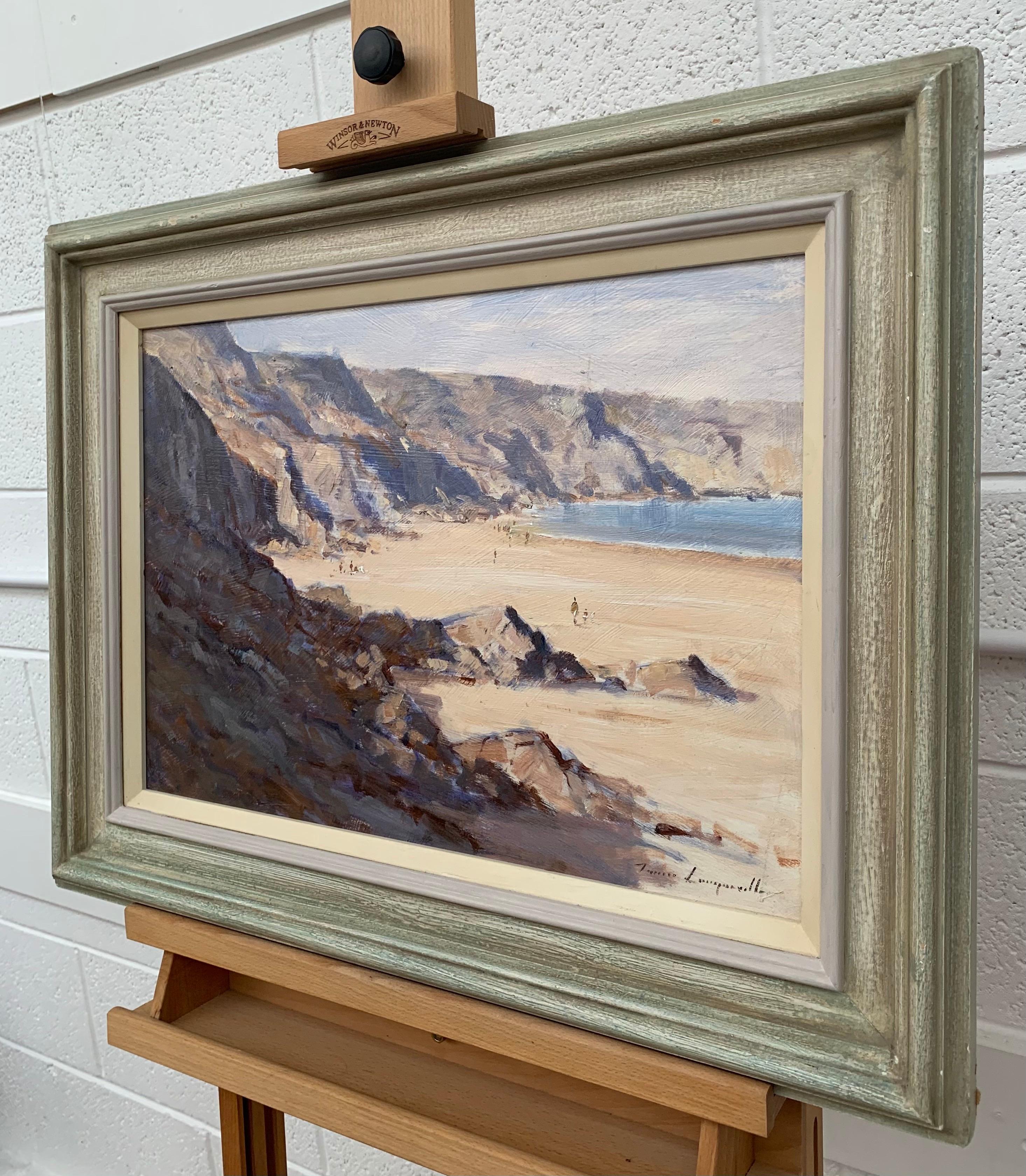 Peinture de paysage marin de The Little Bay à Jersey par un artiste britannique - Gris Landscape Painting par James Longueville