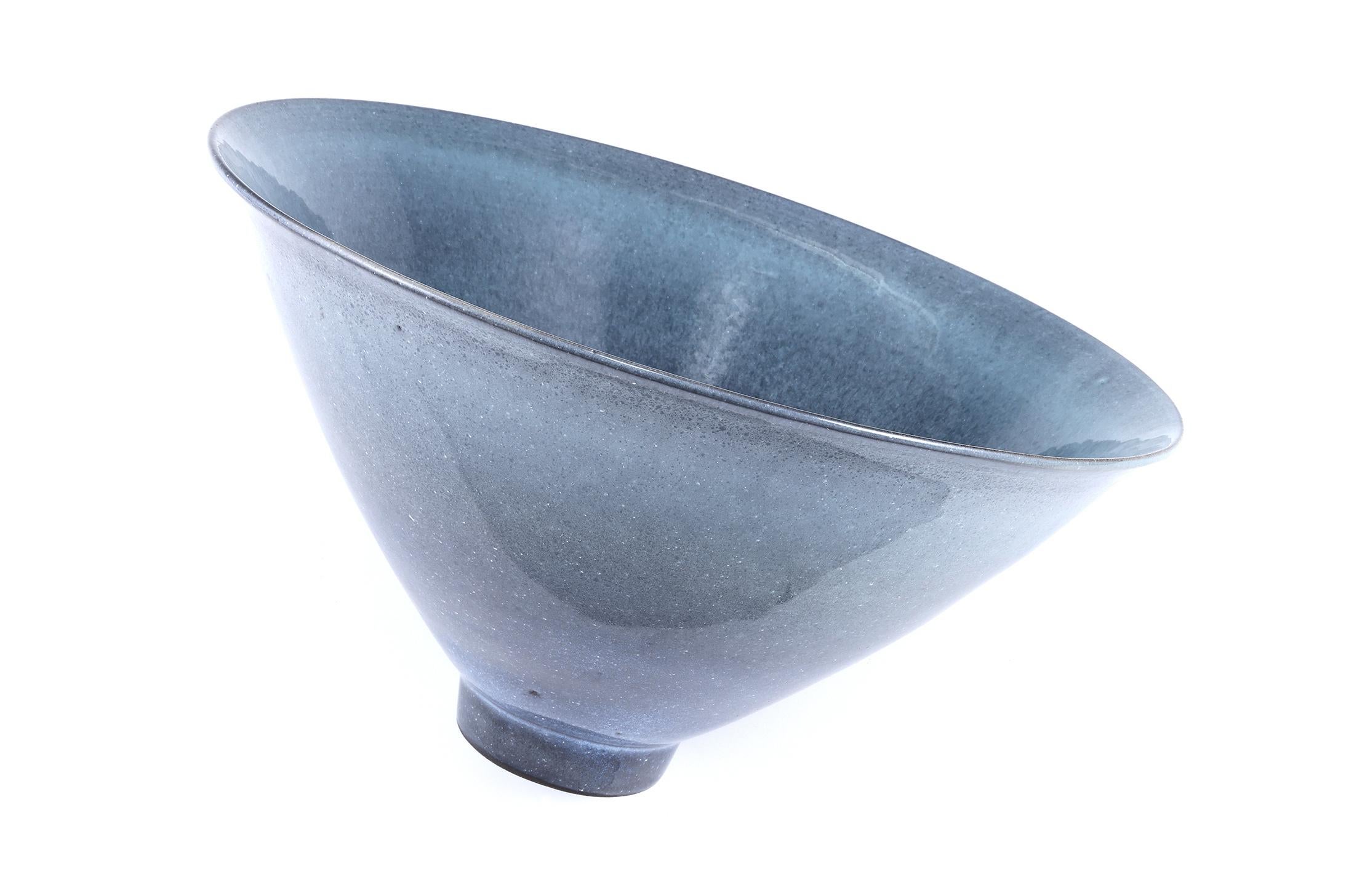 James Lovera, Stoneware Large Gray and Blue Bowl, USA, 1990's For Sale 5