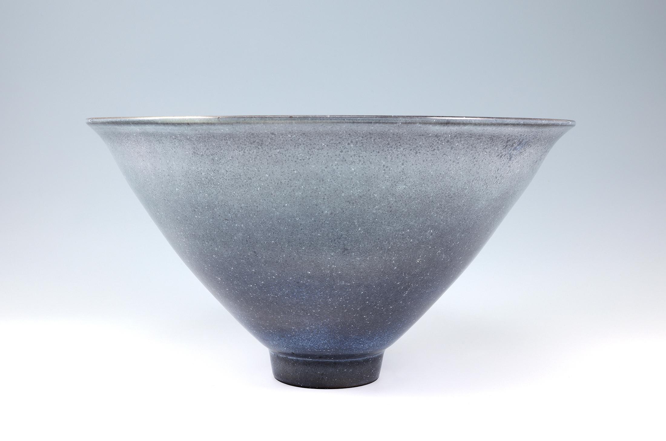 Glazed James Lovera, Stoneware Large Gray and Blue Bowl, USA, 1990's For Sale
