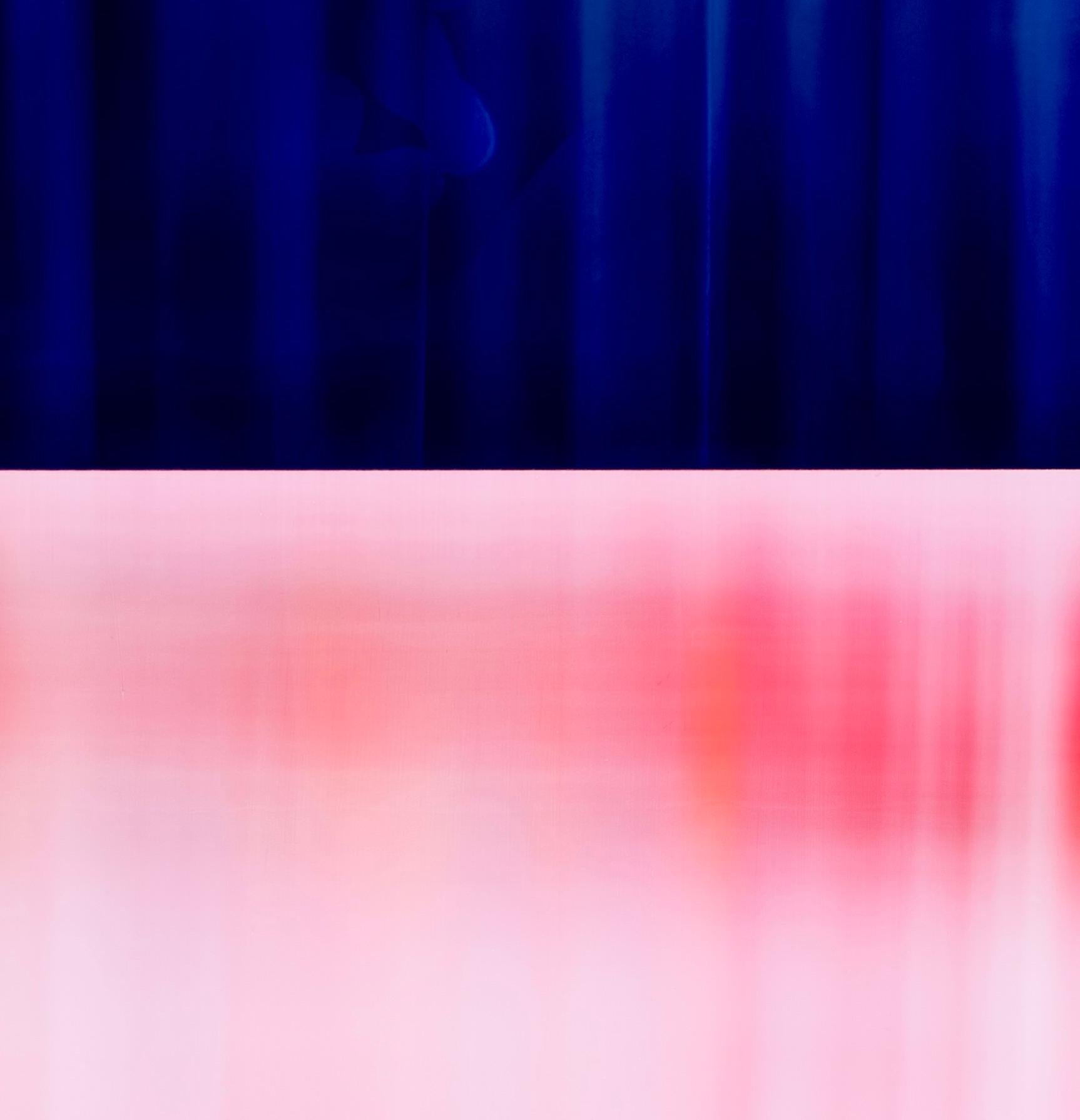 Kontrapuntal (8/23) von James Lumsden - Abstraktes Farbgemälde, Blau und Rosa im Angebot 5