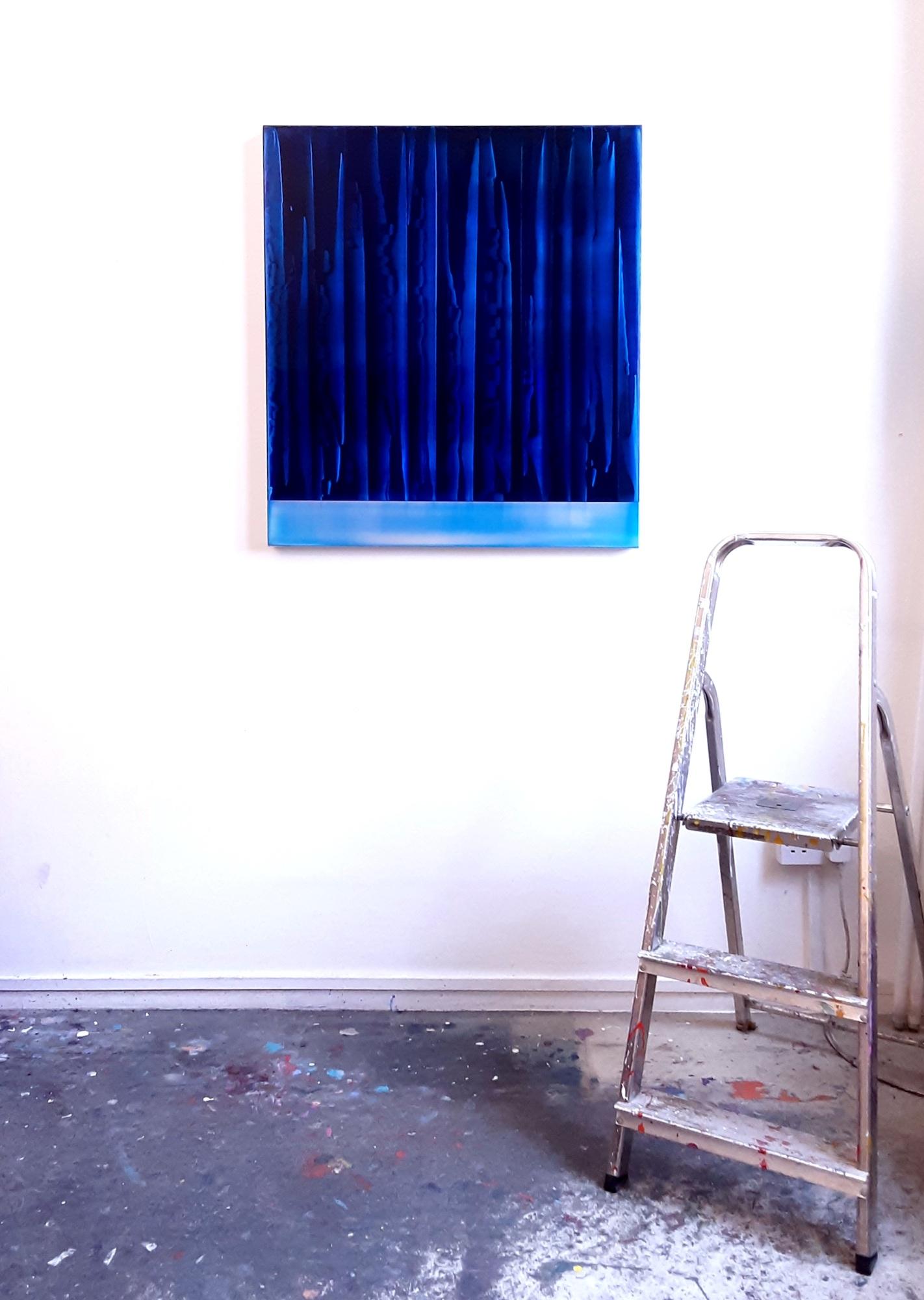 Echoes (1/21) di James Lumsden - Pittura astratta a colori, toni blu, lucida 1