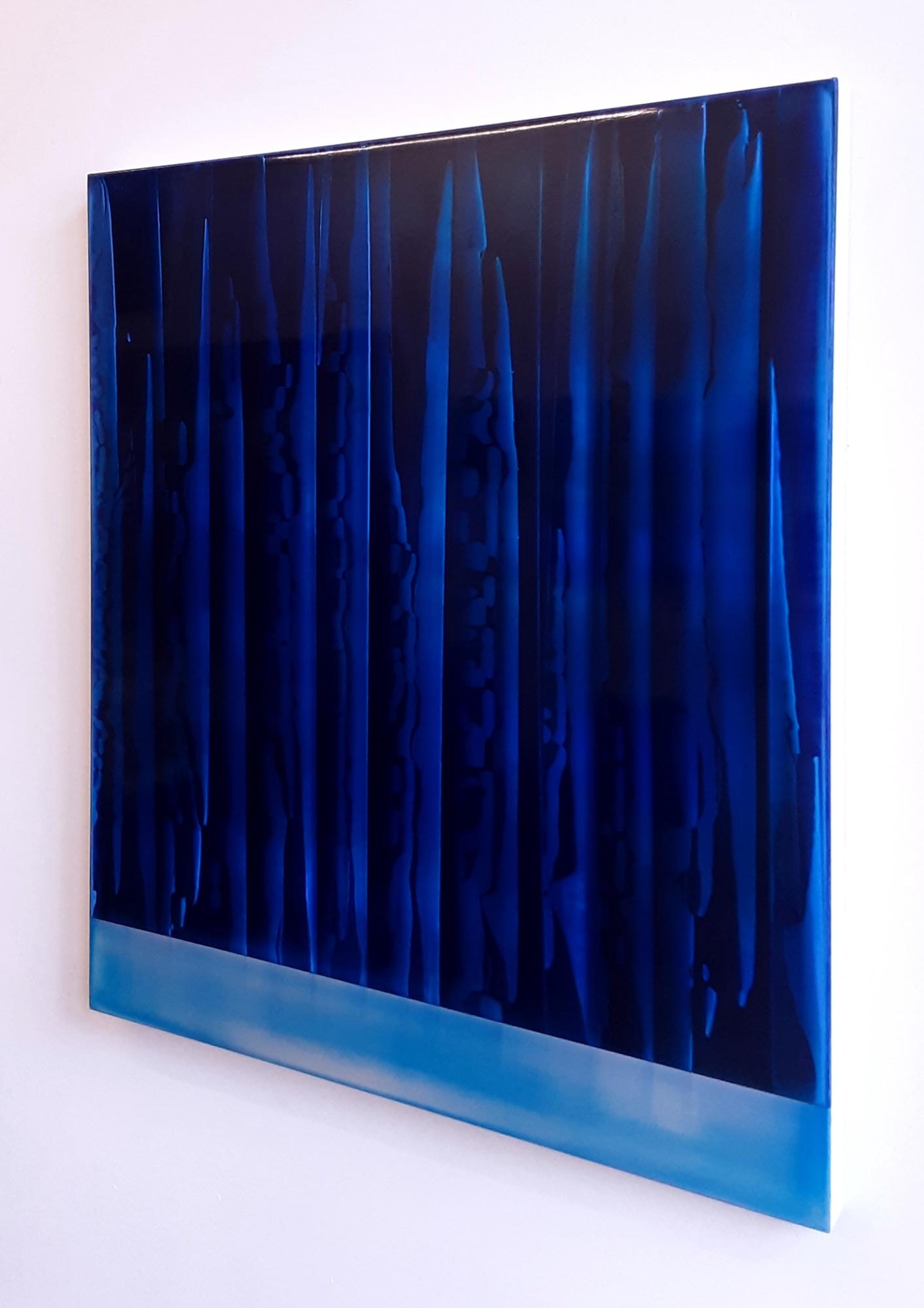 Echoes (1/21) di James Lumsden - Pittura astratta a colori, toni blu, lucida 2