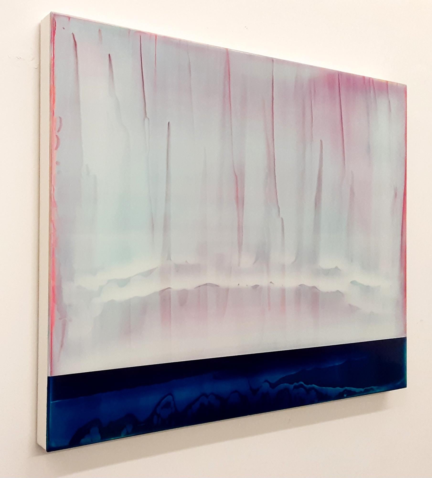Lucent (4/19) von James Lumsden - Abstrakte Farbmalerei, rosa und hellblau im Angebot 2