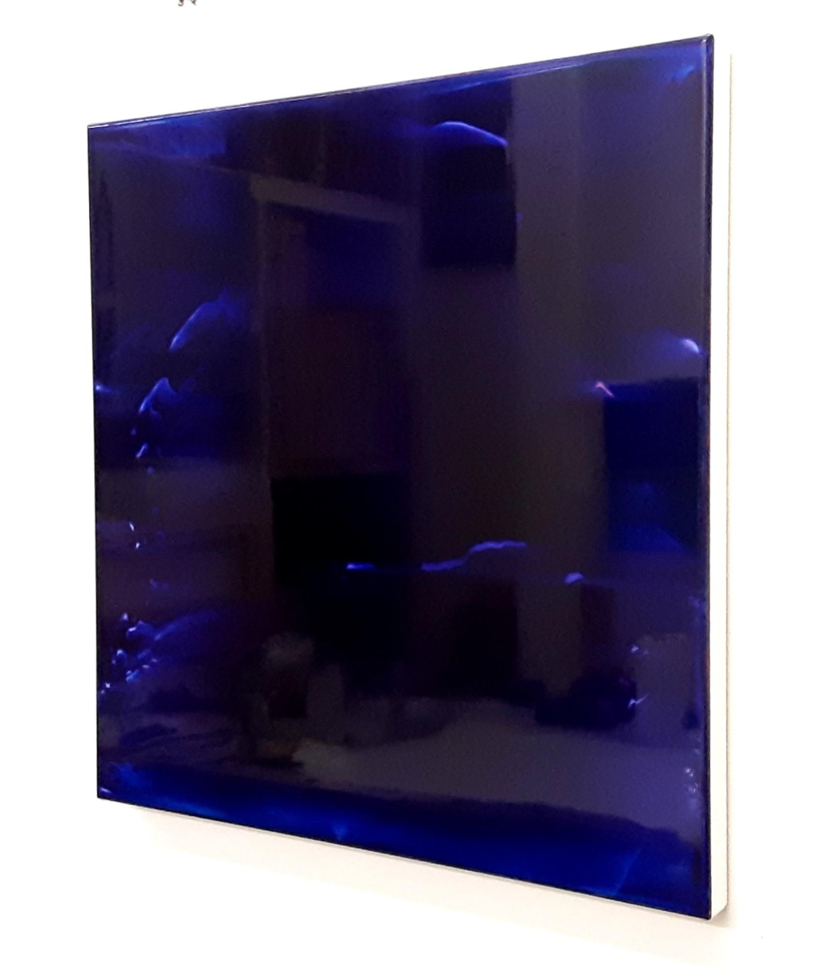 Resonance (2/22) by James Lumsden - Abstract colour painting, deep blue im Angebot 6