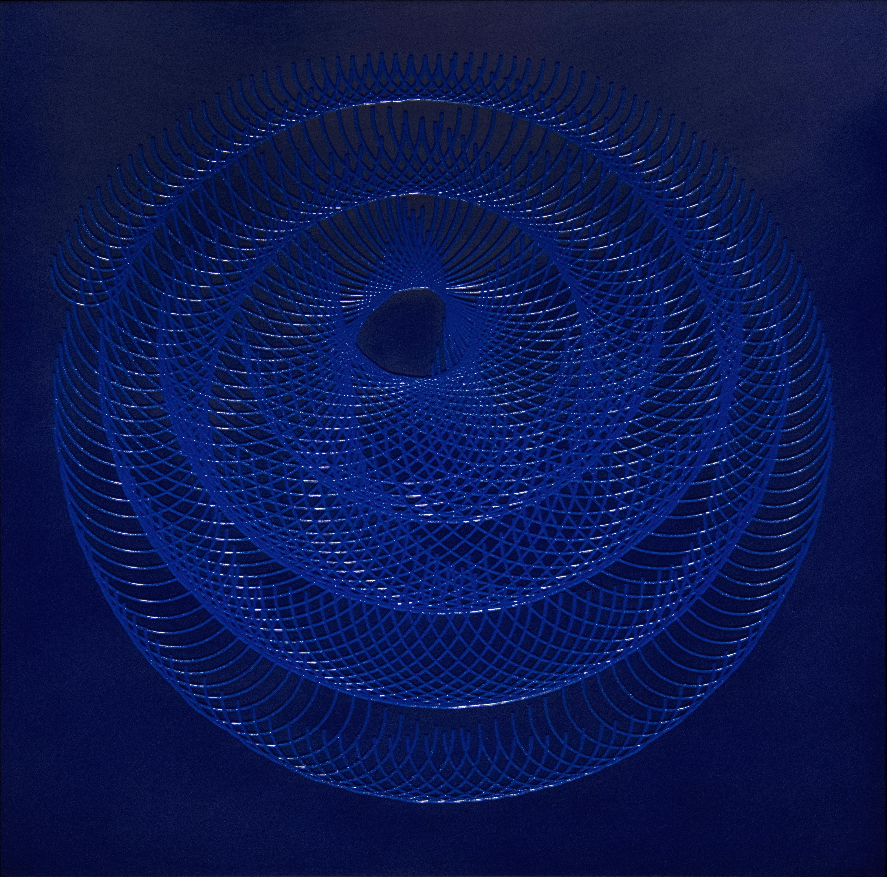 51904- cerchio blu astratto geometrico olografico disegno di luce su pannello di legno