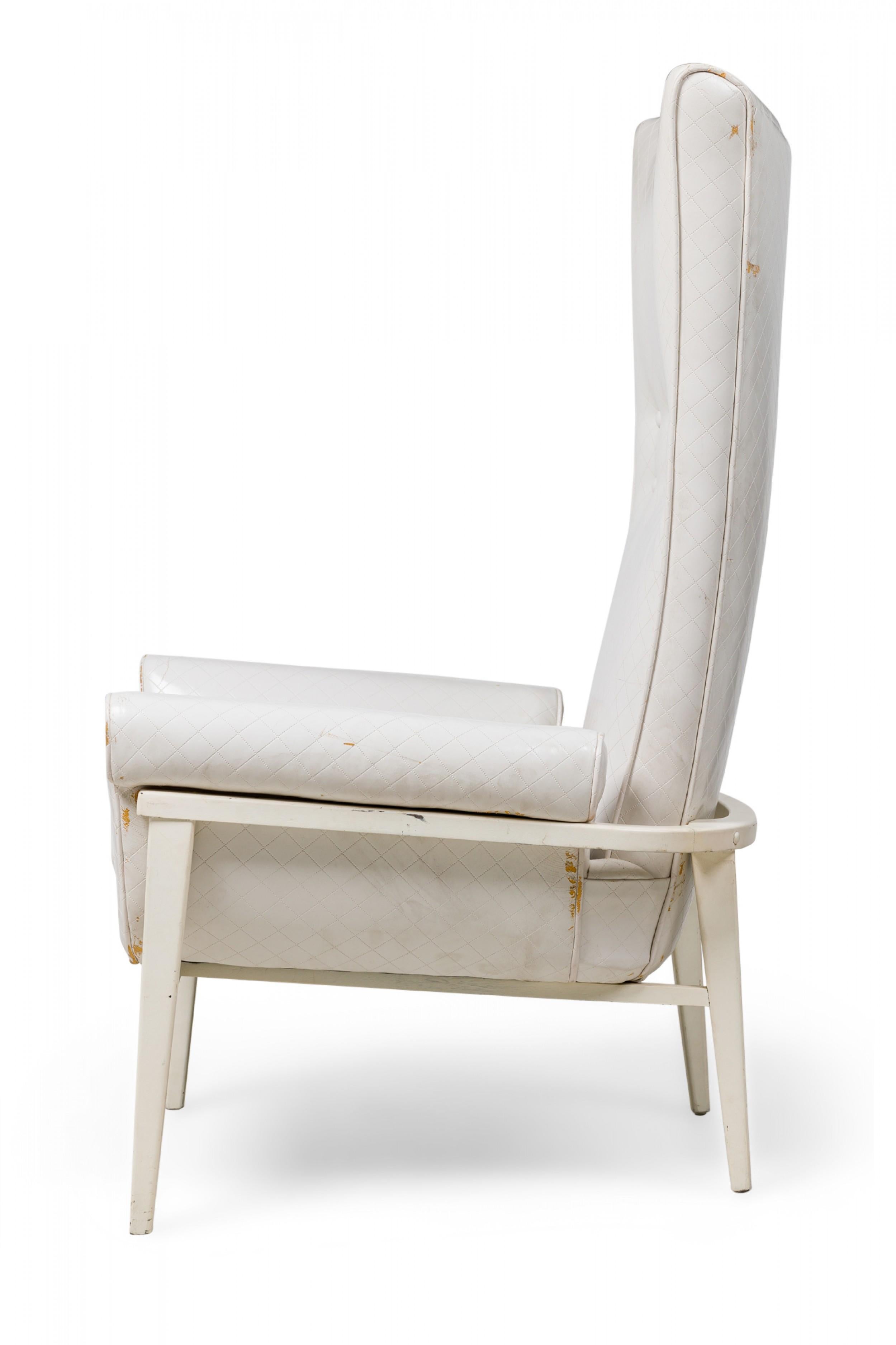Mid-Century Modern James Mont American High Back, Button Tufted White Lacquered Lounge/Armchair en vente