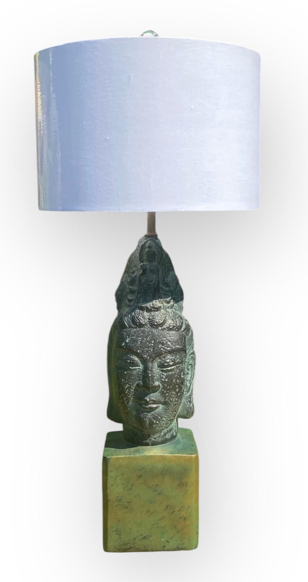 James Mont Lampe à tête de bouddha Tara en céramique, vers 1950 en vente 10
