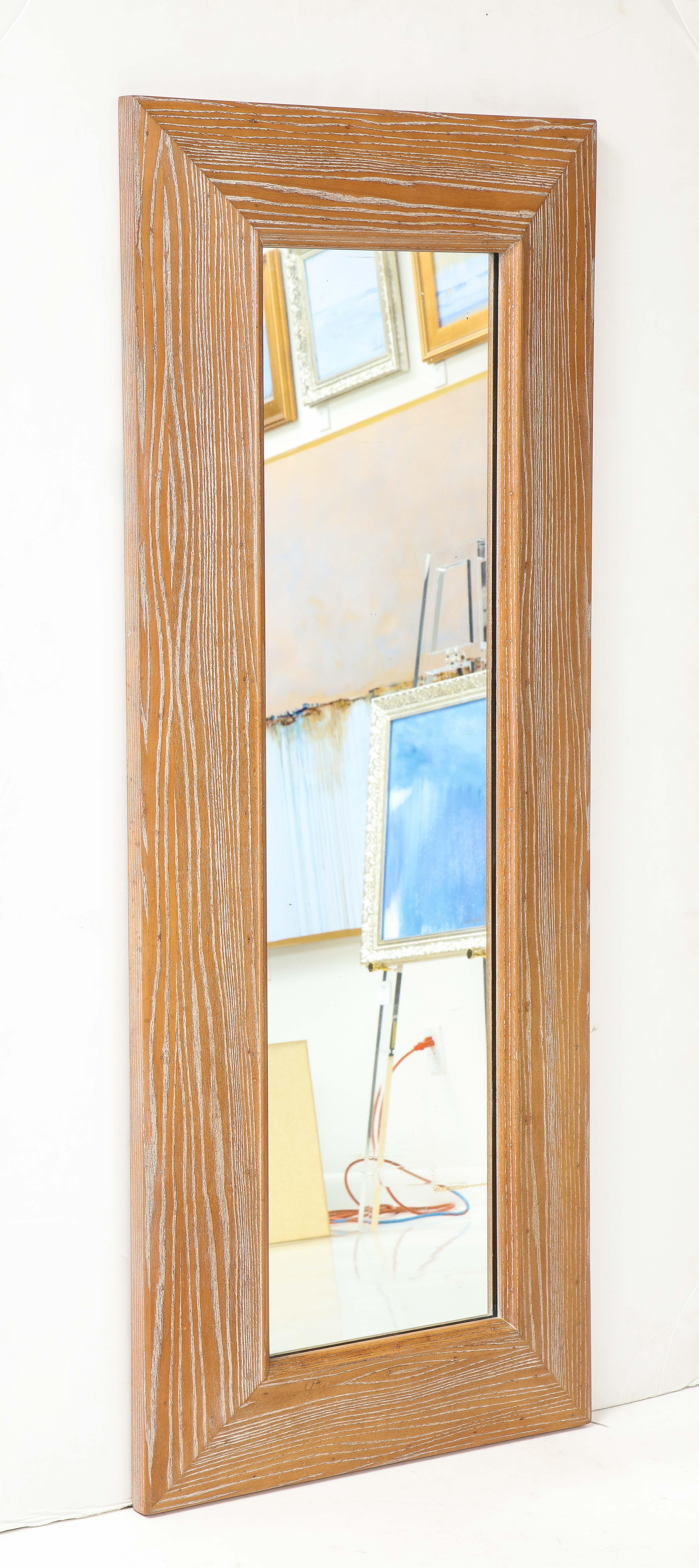 James Mont Cerused oak mirror.
The wood retains the original finish which is in excellent vintage condition.
The mirror can be hung horizontally or vertically.