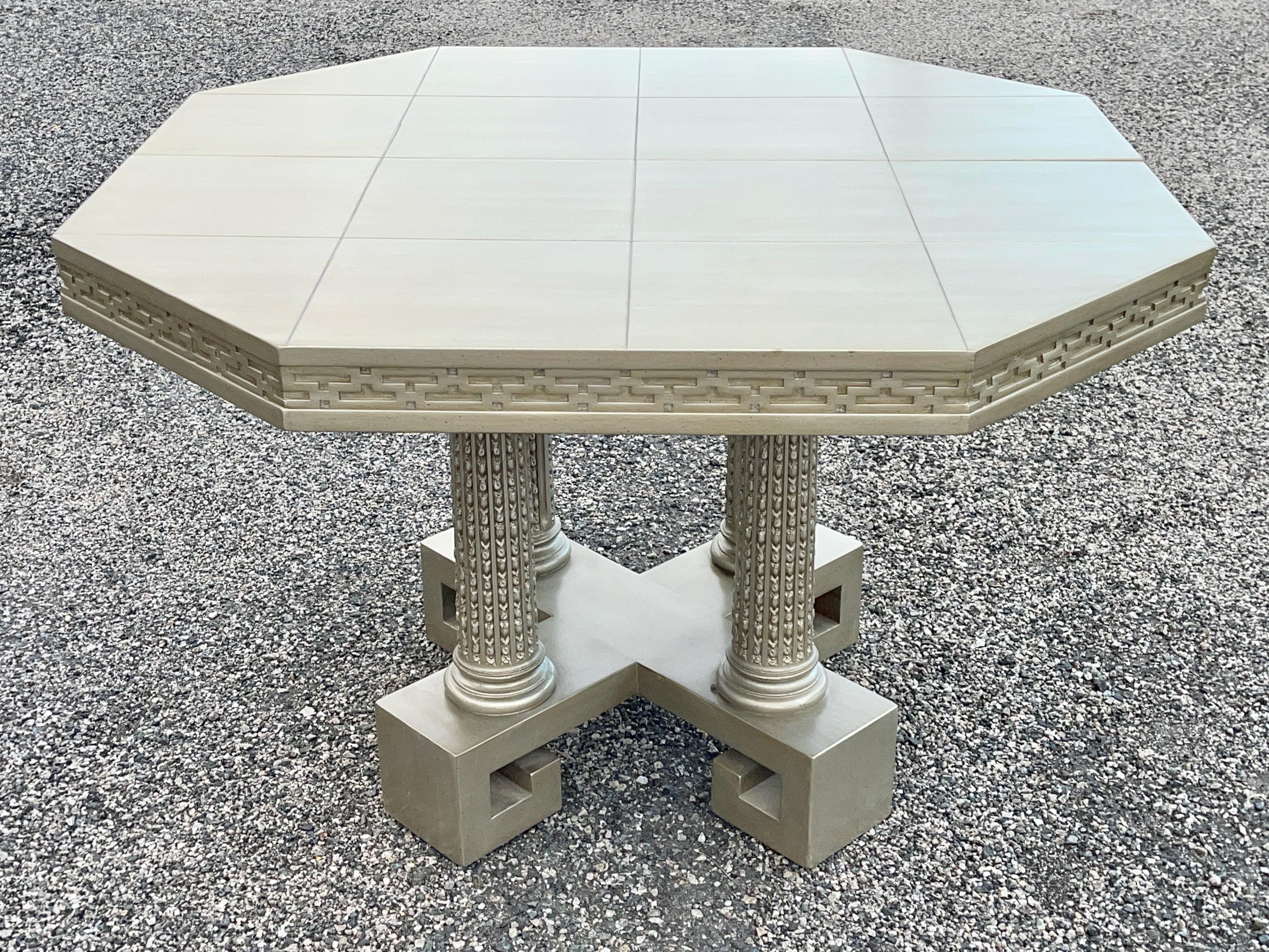 Table de salle à manger Greek Key de James Mont Designs et 10 chaises argentées et vertes en vente 1