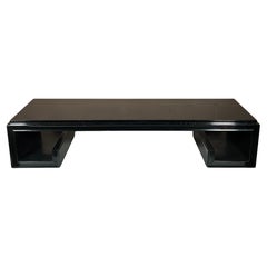 Mesa baja firmada por James Mont estilo llave griega ca' 1950
