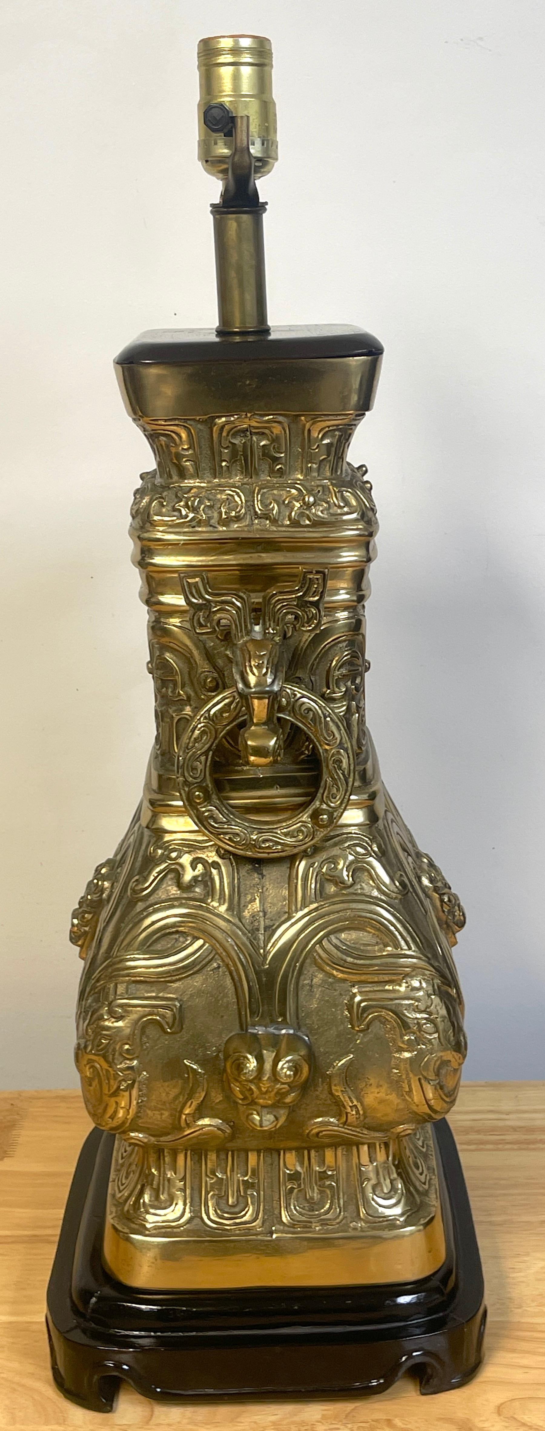 James Mont Style Brass Chinese Wine Vessel 'Hu' Vase, Now as a Lamp In Good Condition For Sale In West Palm Beach, FL