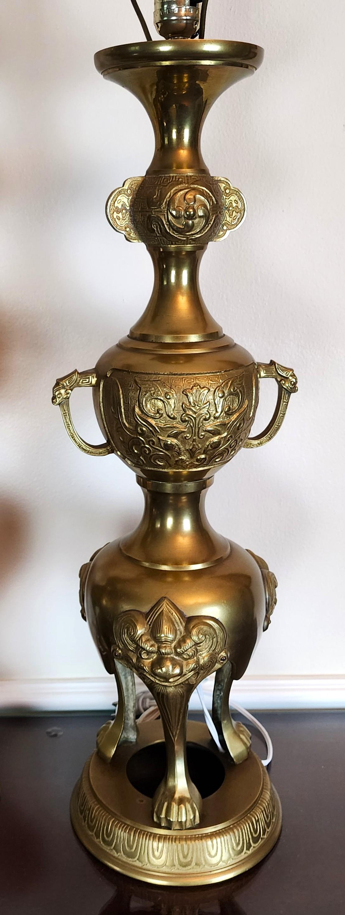 Late 20th Century James Mont Style Foo Dog Chinoiserie Brass Lamps Vintage Pair
