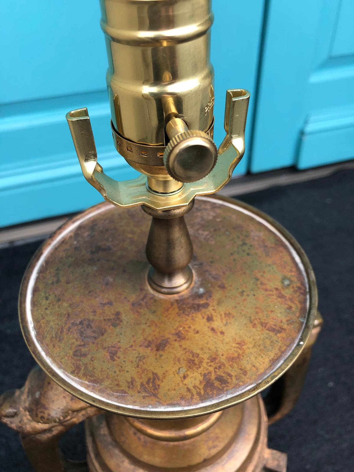 James Mont Style Mid-20th Century Gilt Metal Asian Form Lamp For Sale 13