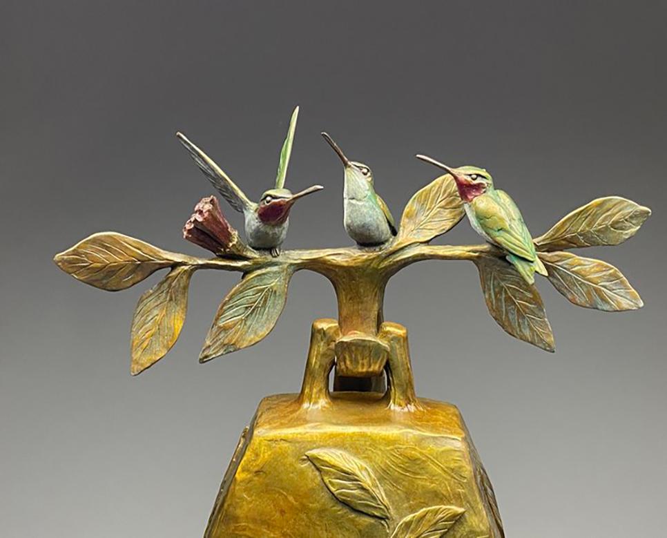 Cinque colibrì - Sculpture di James Moore