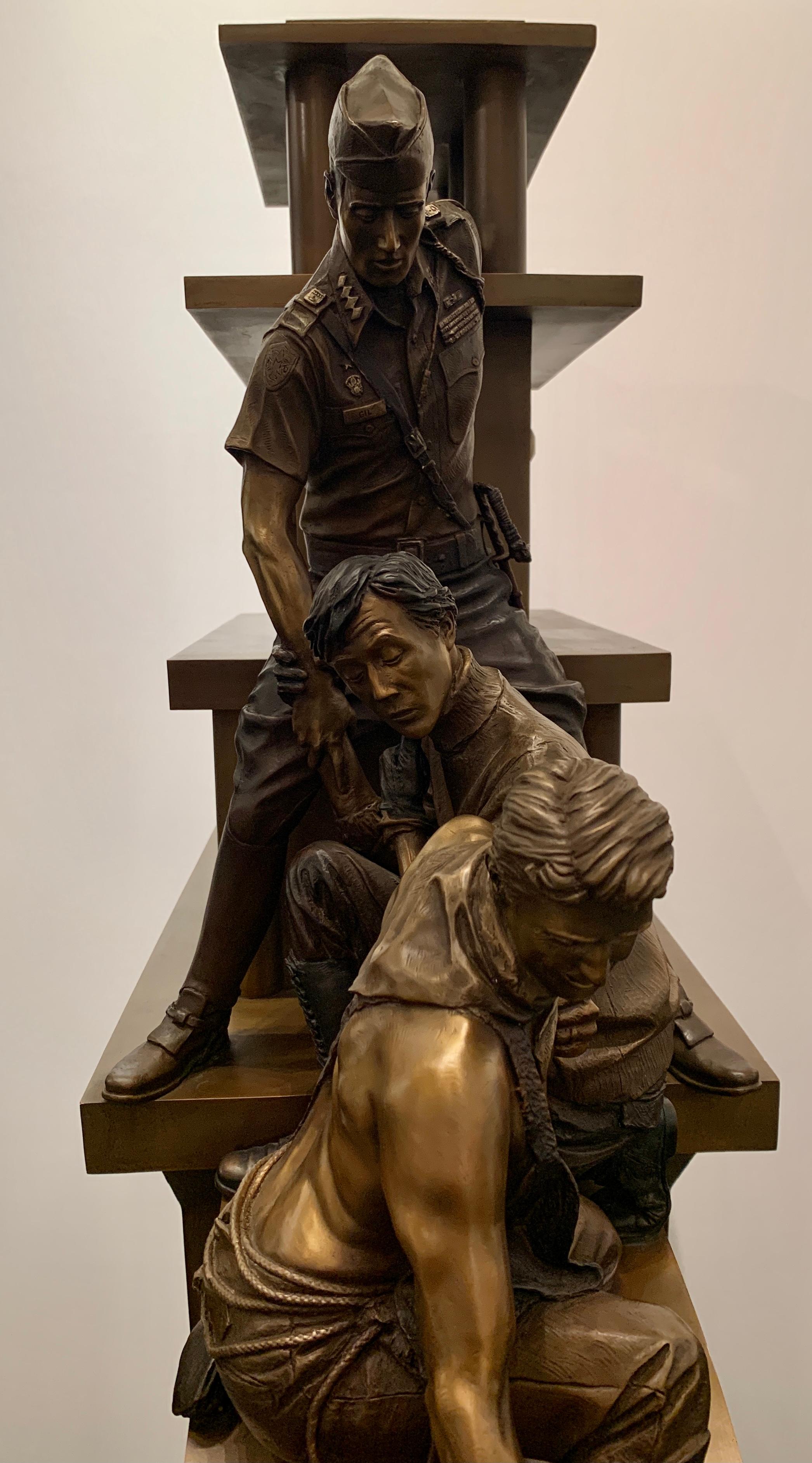 « Traditions », James Muir, bronze, A&M, 6 valeurs fondamentales, sculpture figurative en vente 7