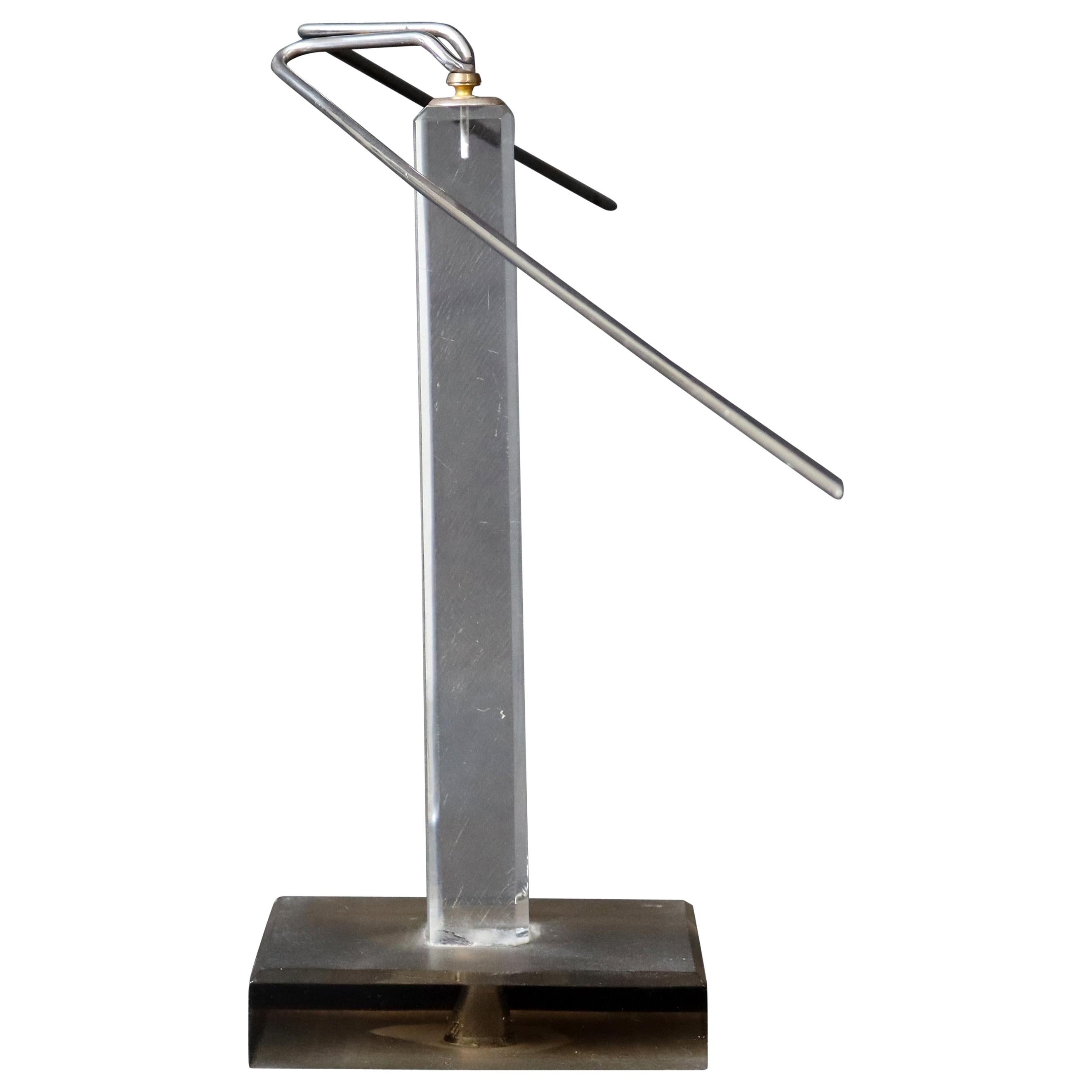 Sculpture cinétique d'équilibre cinétique en fil de métal sans titre de James Nani en vente