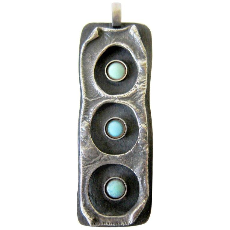 Perlina James Parker Ciondolo modernista brutale in argento sterling e smalto turchese in vendita