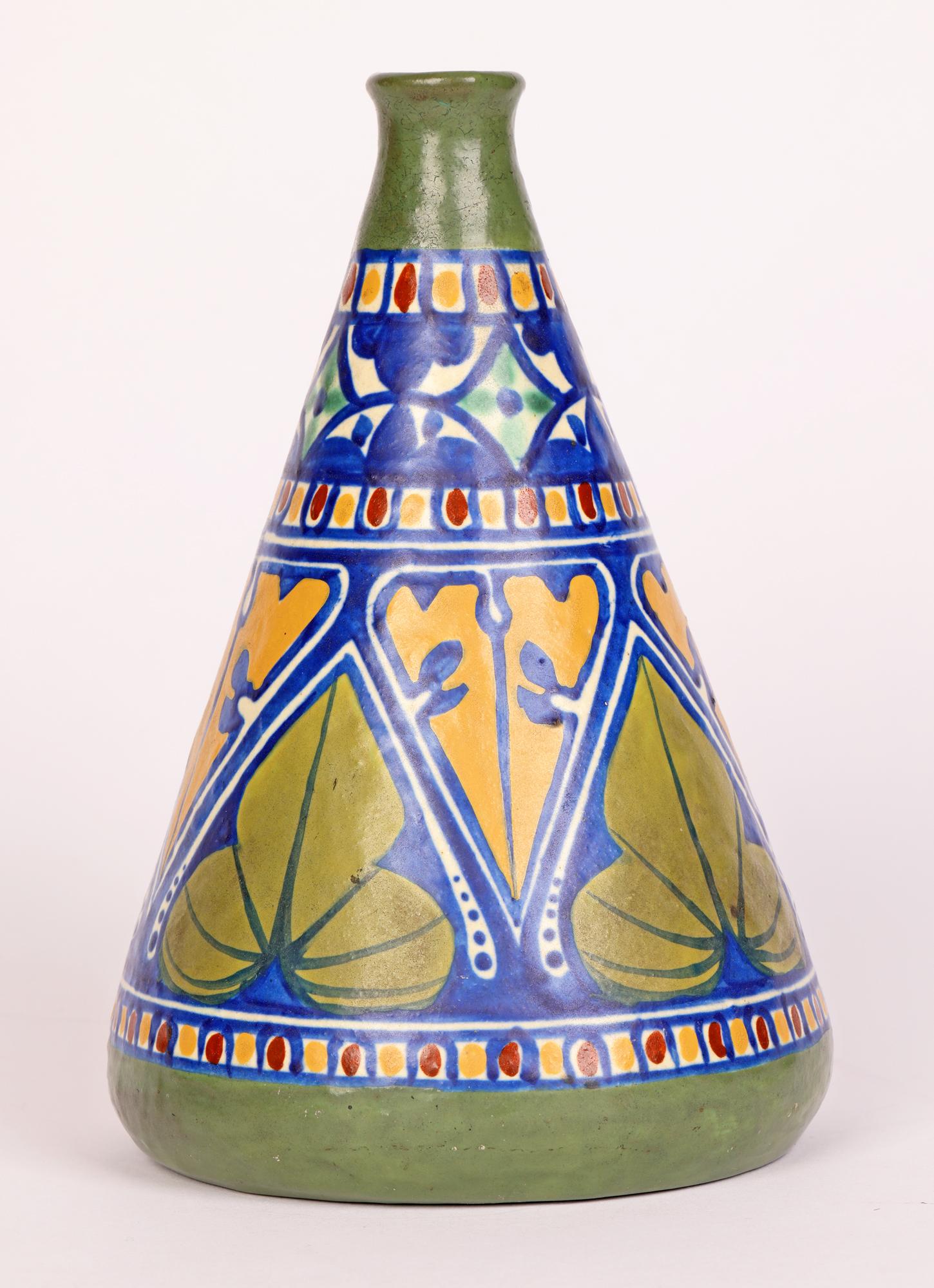 James Pflanzgefäß Hanley Frühe handbemalte Art-déco-Vase aus Keramik  im Angebot 2