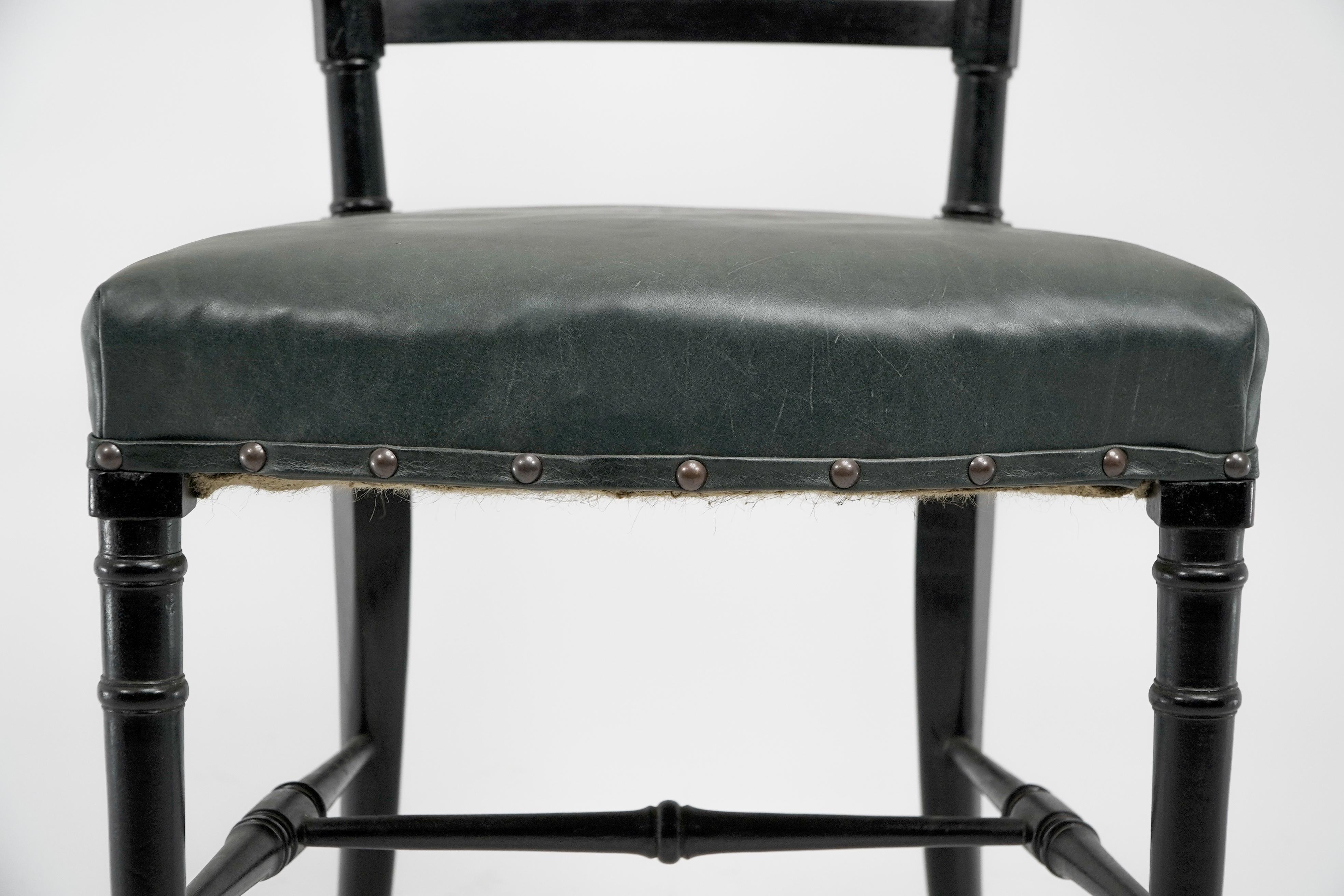 James Plucknett A pair of Anglo-Japanese ebonized side chairs For Sale 2