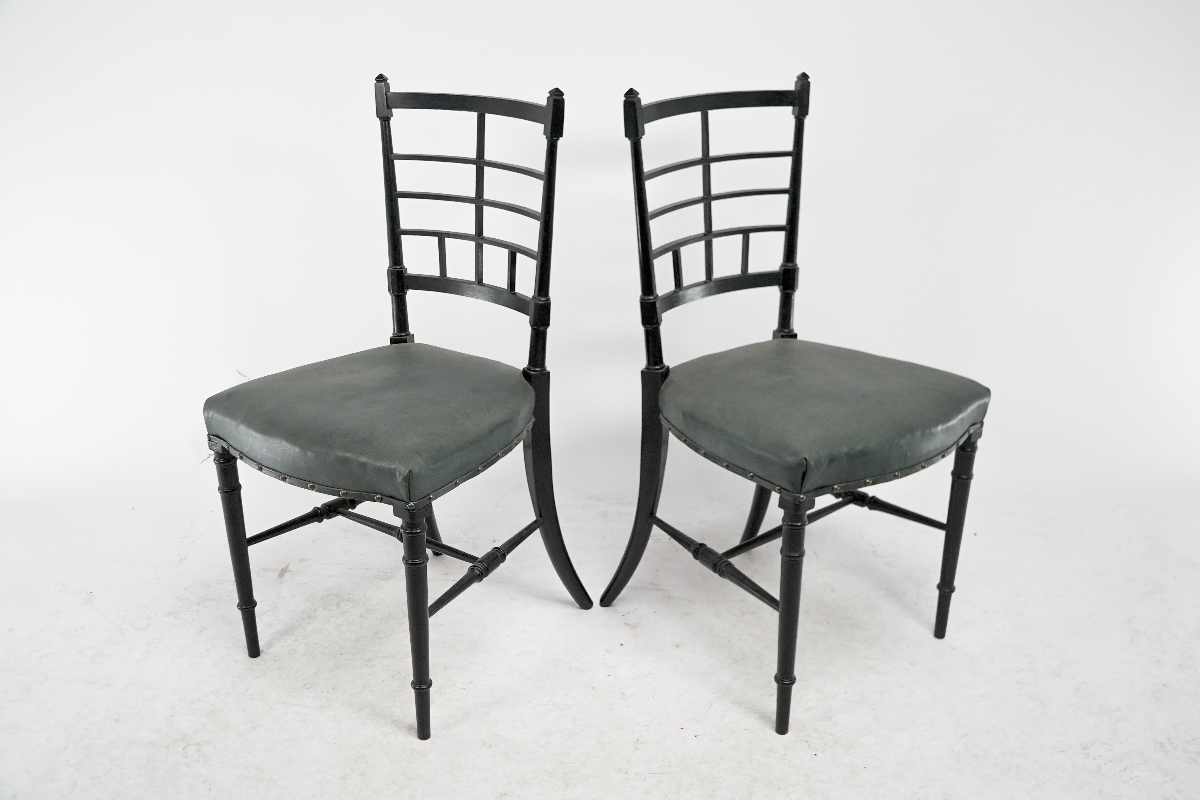 English James Plucknett A pair of Anglo-Japanese ebonized side chairs For Sale