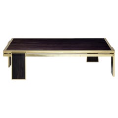 Mesa de centro rectangular James, madera de ébano lacada y latón, de Duistt