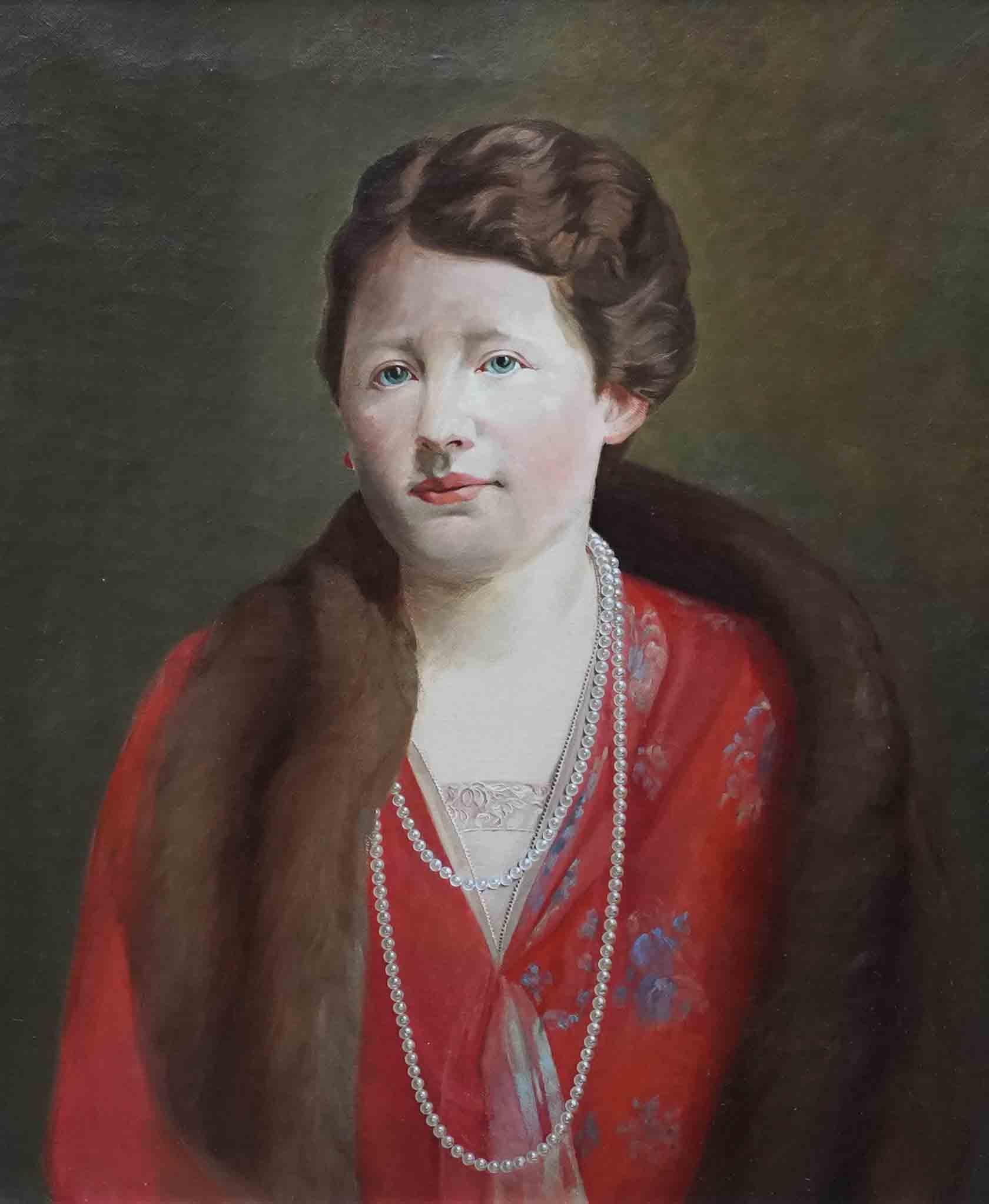 Portrait d'Elizabeth Exley - Art déco britannique des années 1930  Peinture à l'huile de portrait - Painting de James Robert Granville Exley
