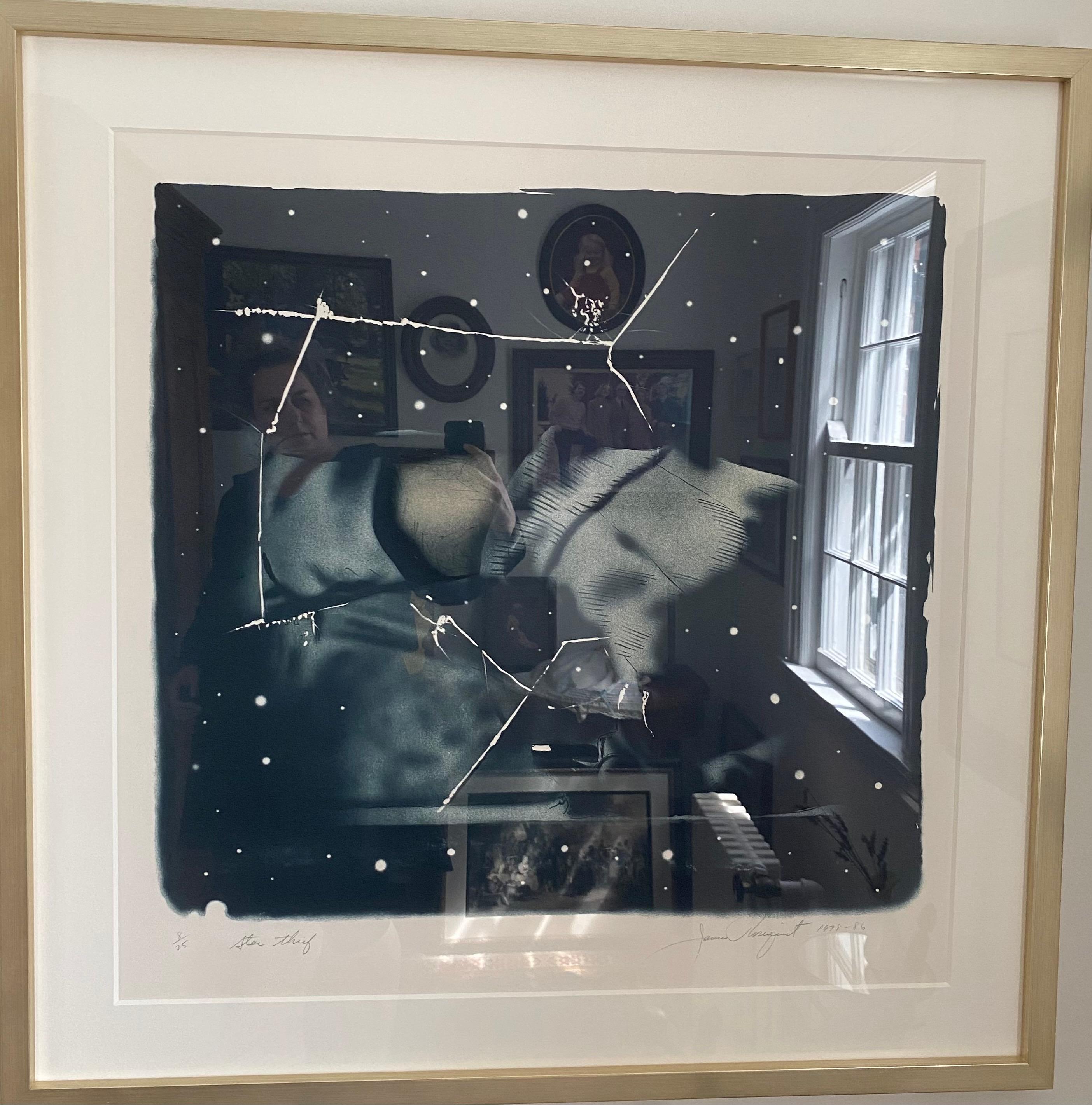 James Rosenquist 
(1933-2017)

Voleur d'étoiles


Lithographie en couleur sur papier vélin blanc, 1978-1986 
Taille de l'image : 31,75" x 32", marges complètes. 
Impression 8 de l'édition de 25
Signé, titré, daté et inscrit au crayon, dans la marge
