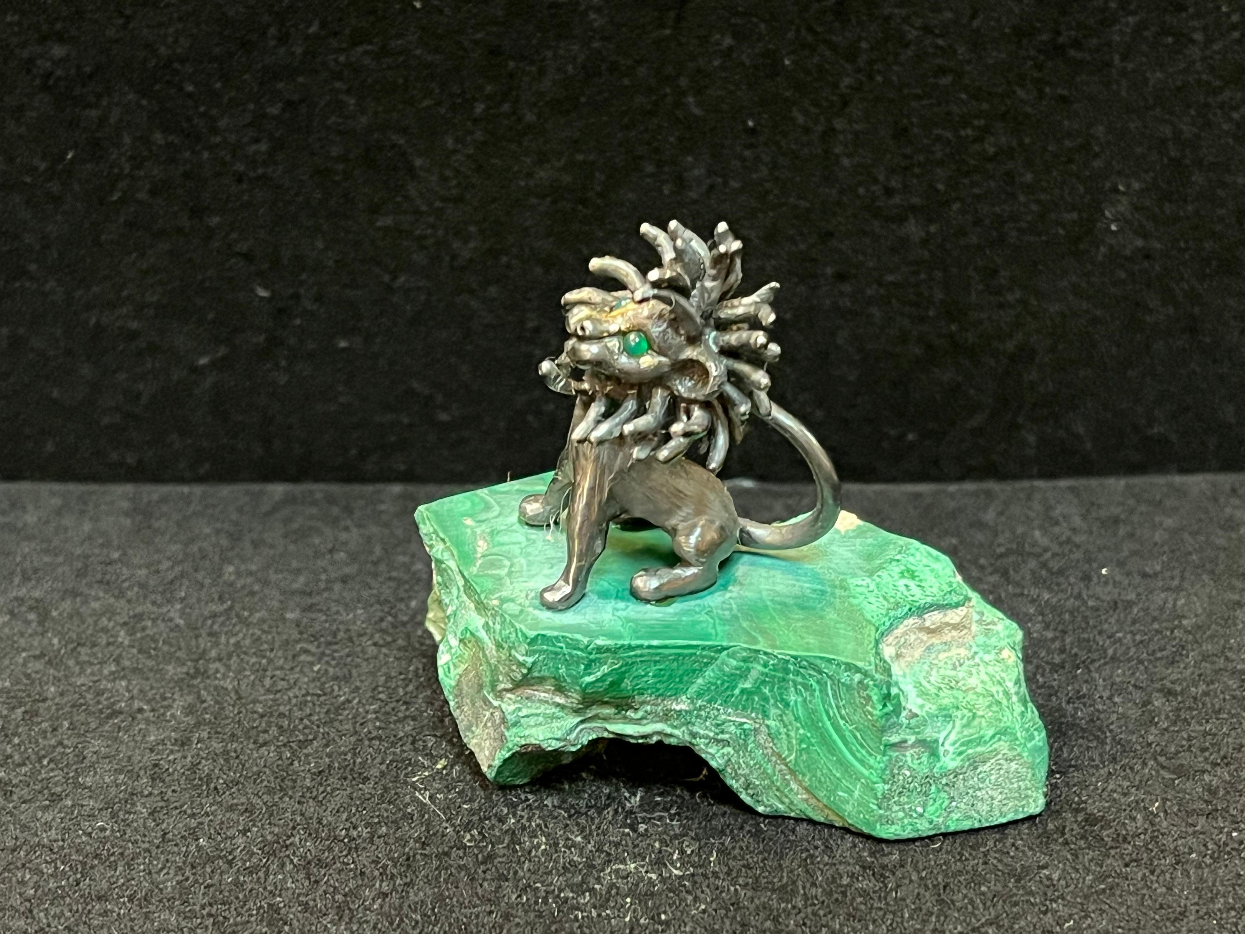 James Schwabe Sterling Silver and Gemstone Lion Sculpture Mounted on Malachite For Sale 7