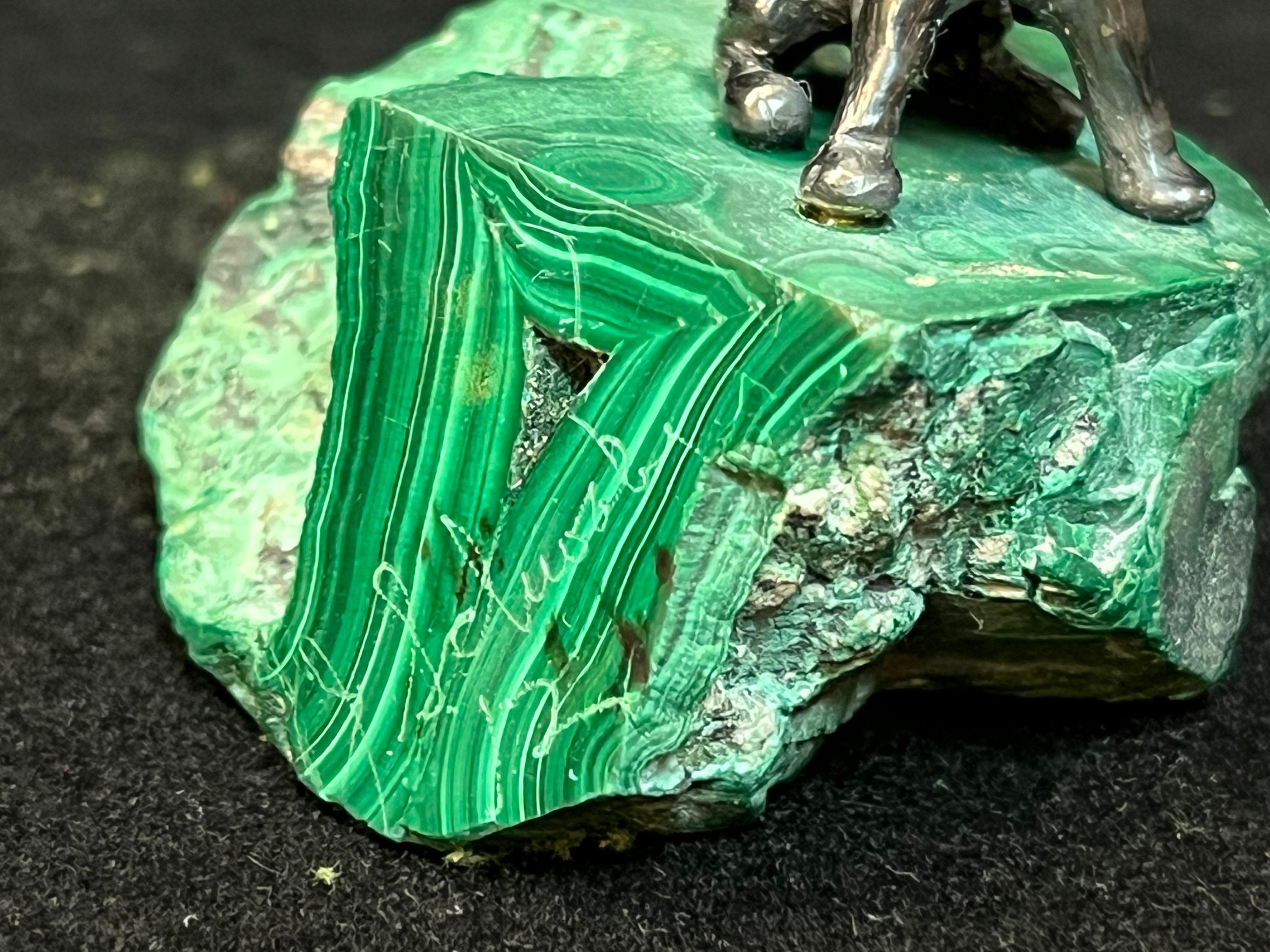 James Schwabe - Sculpture de lion en argent sterling et pierres précieuses montée sur malachite en vente 10