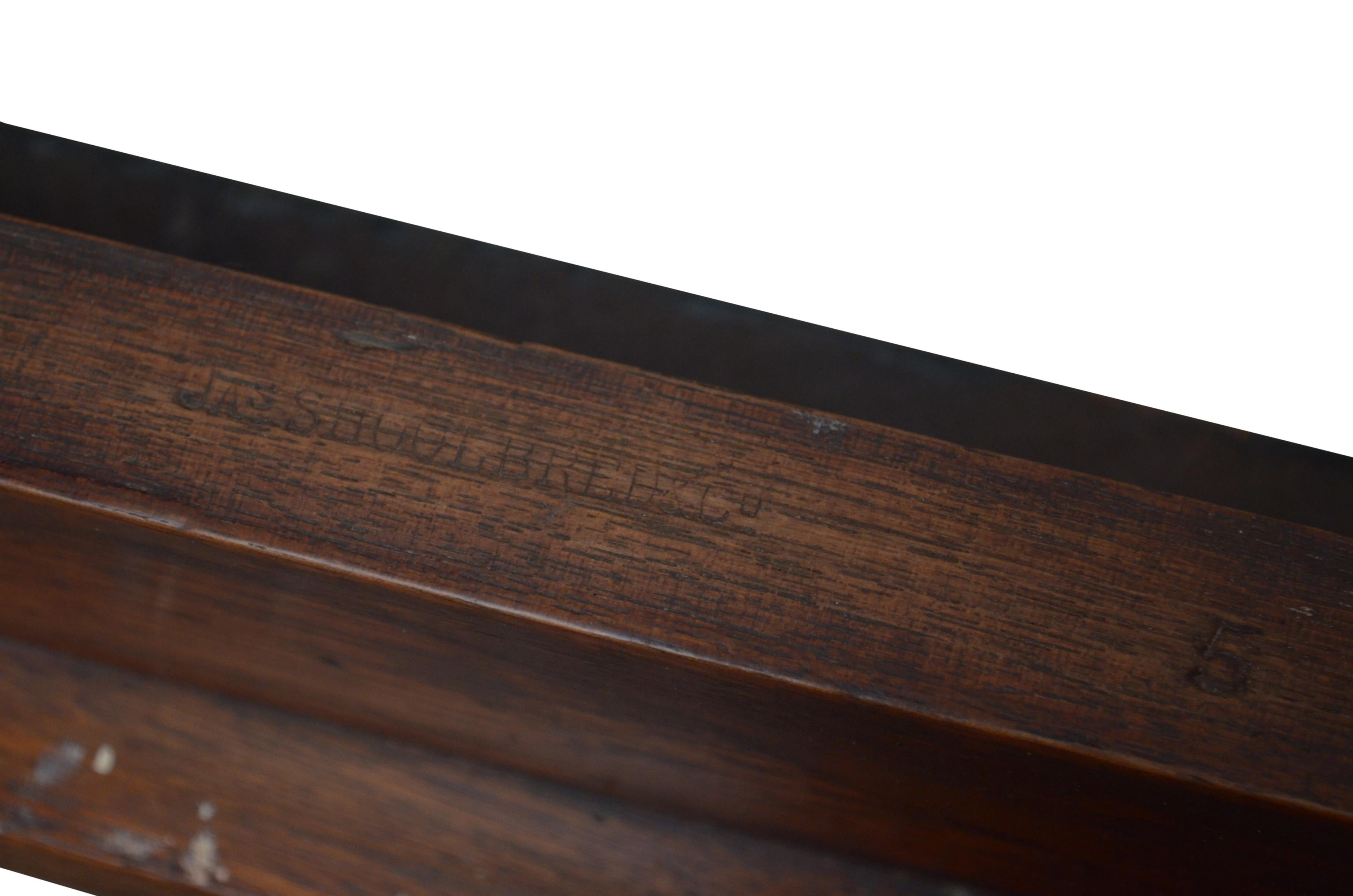 Banc de hall avec porte-bagages James Shoolbred en vente 4