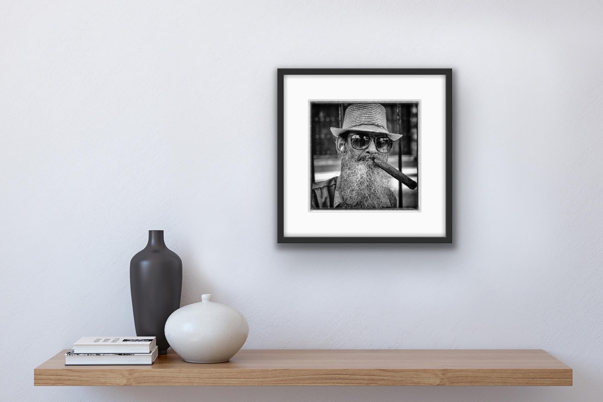 El Barbudo von James Sparshatt. Silber-Gelatinedruck mit Holzrahmen, 2002 im Angebot 2