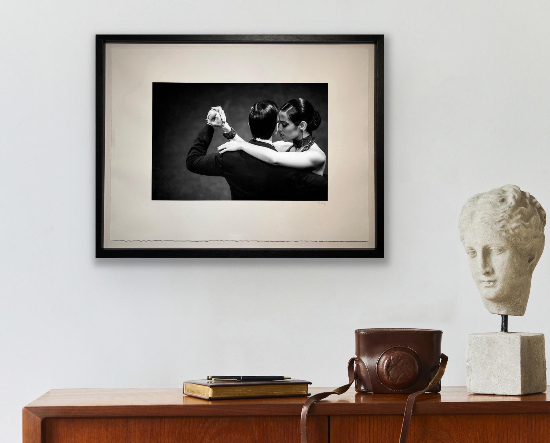 La Confianza von James Sparshatt – gerahmte Palladium-Platinfotografie im Angebot 2