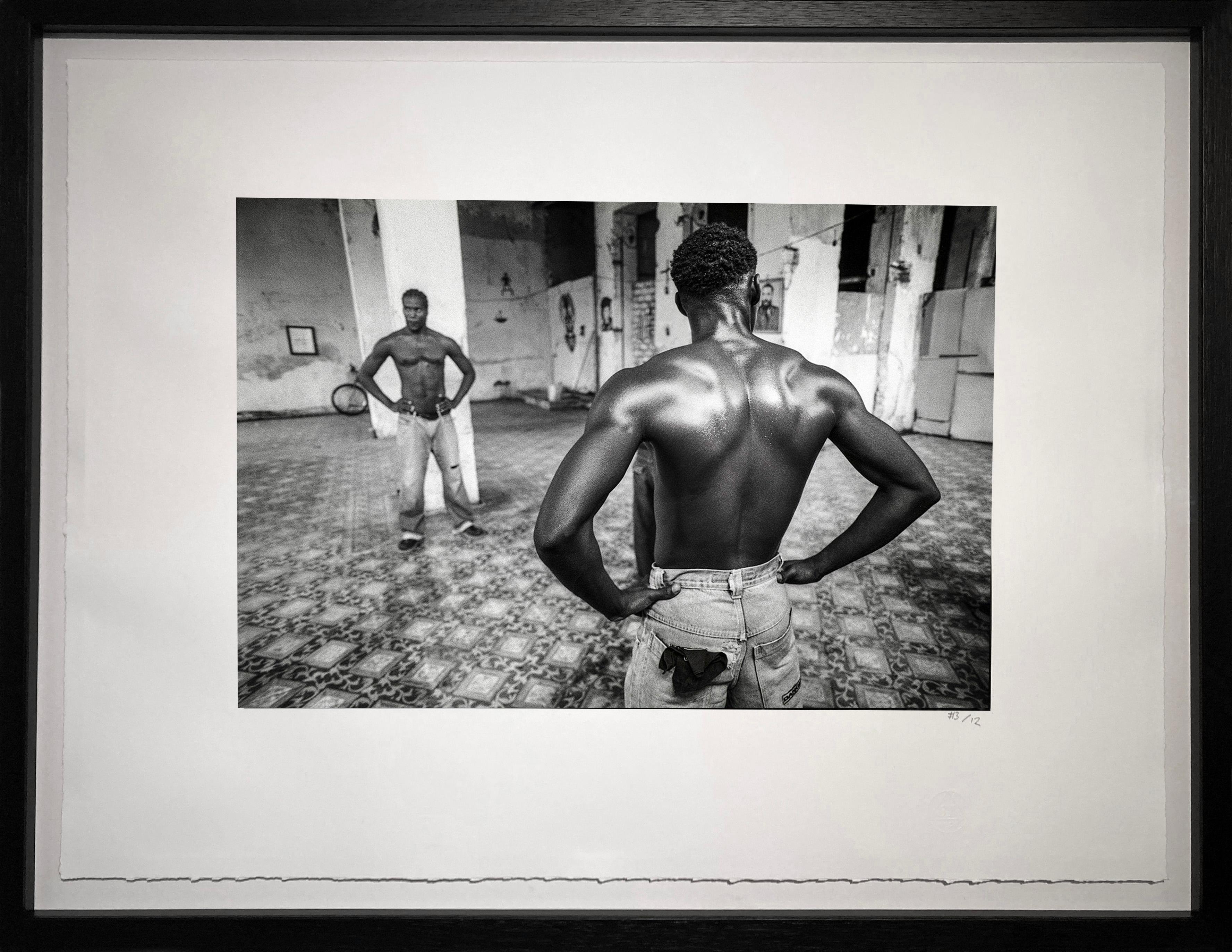 La telaraña or “spider’s web” was taken in a dance school in Santa Clara, Cuba. The dance symbolised the relationship between man and woman… the man flirting, the woman turning away whilst subtlely drawing him into her web.

James Sparshatt’s