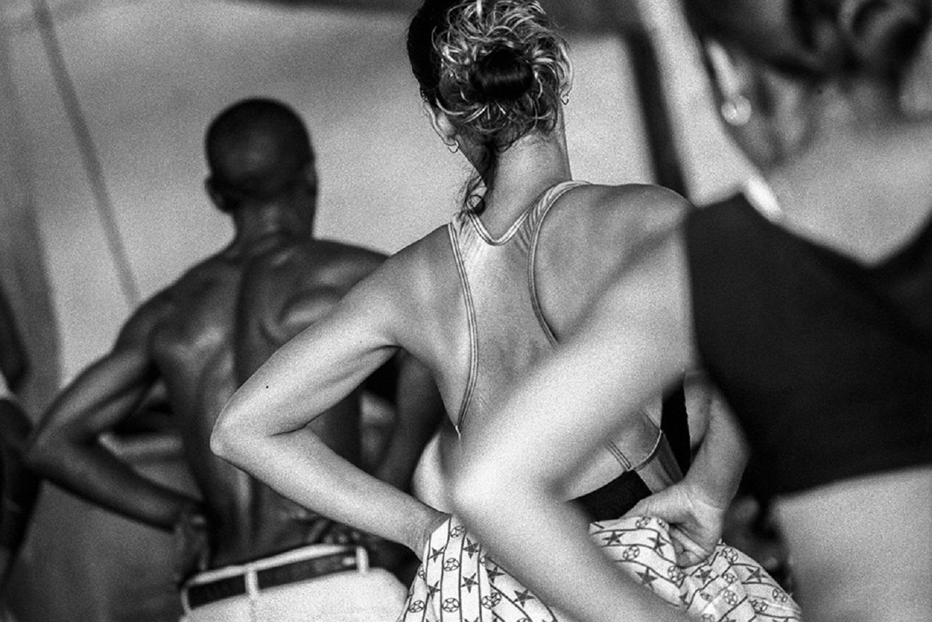 A dance troupe in harmony rehearsing in an old theatre in Santa Clara, Cuba

James Sparshatt’s photographs of music and dance capture the emotion and intensity of people lost in the rhythm of the moment.

The work is available as silver gelatin and