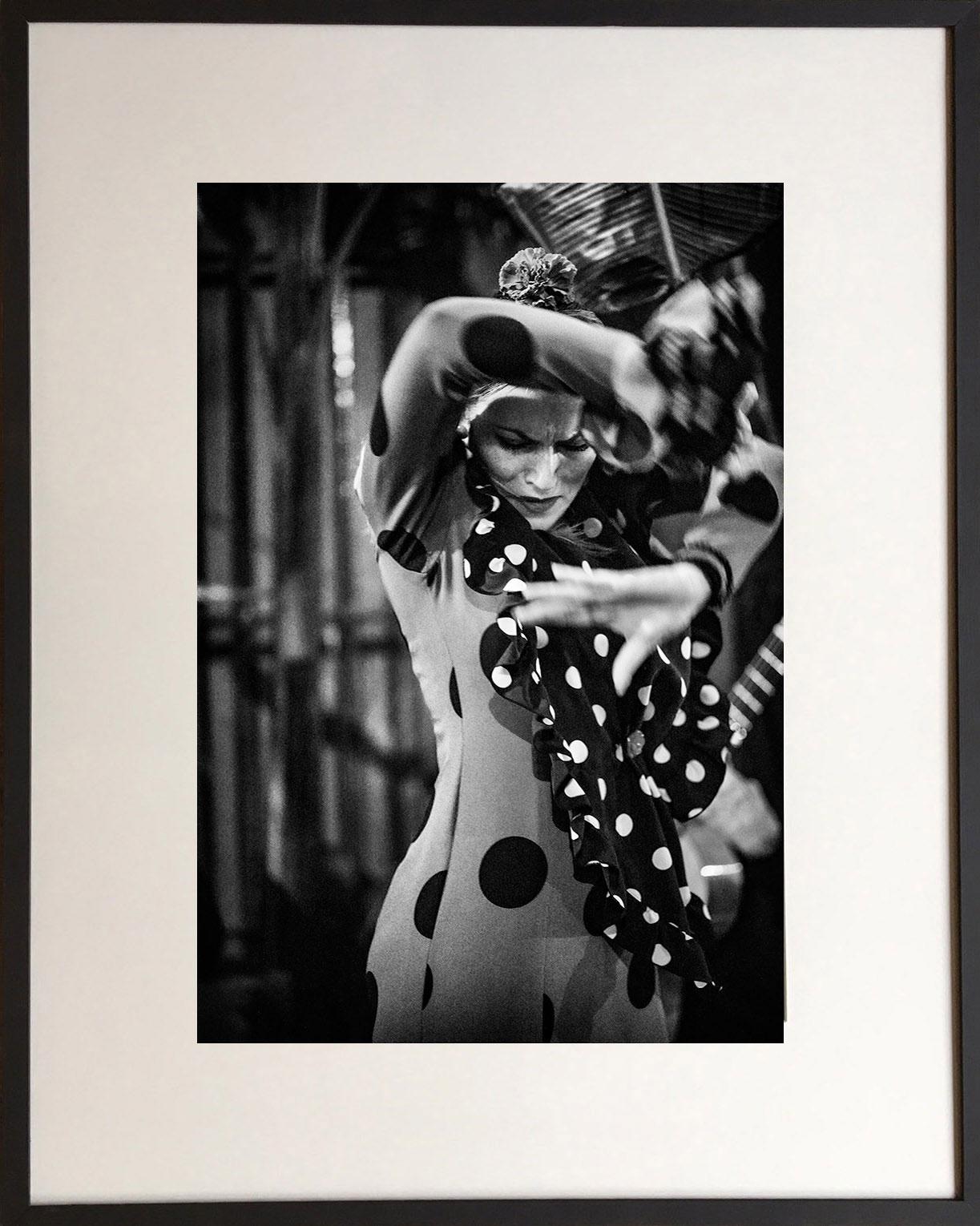 El espíritu del flamenco por James Sparshatt.  Conjunto de 3 fotos BW enmarcadas de flamenco. en venta 6
