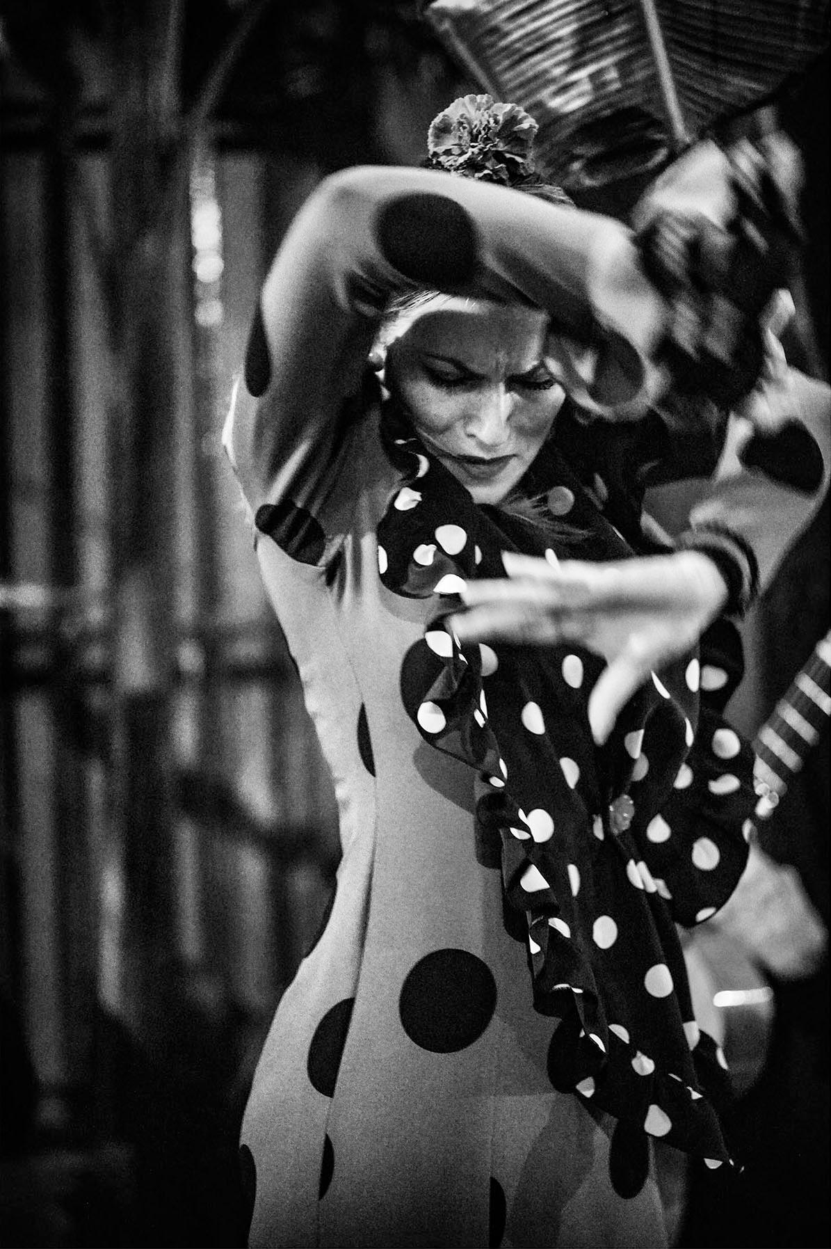 El espíritu del flamenco por James Sparshatt.  Conjunto de 3 fotos BW enmarcadas de flamenco. en venta 7