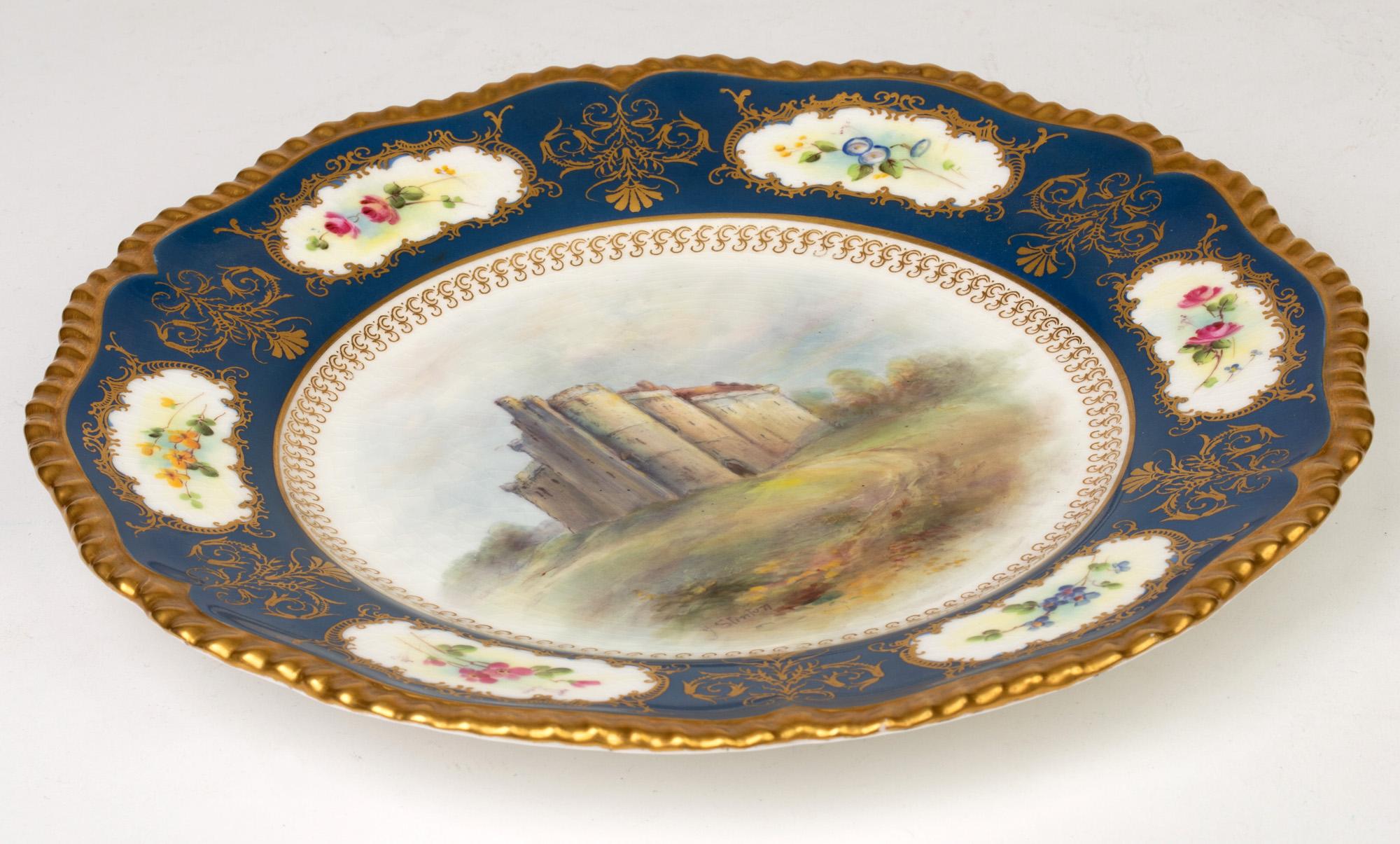 Assiette de cabinet James Stinton Royal Worcester Castle of Doune peinte à la main en vente 7